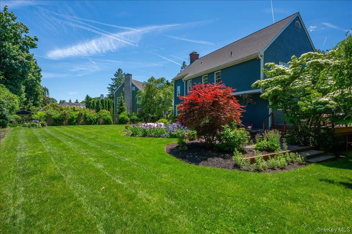 64 Bradford Avenue, Rye City, NY, 4 Bedrooms Bedrooms, 11 Rooms Rooms,3 BathroomsBathrooms,Residential,For Rent,Bradford,0,1006118 64 Bradford Avenue, Rye City, NY, 4 Bedrooms Bedrooms, 11 Rooms Rooms,3 BathroomsBathrooms,Residential,For Rent,Bradford,0,1006118