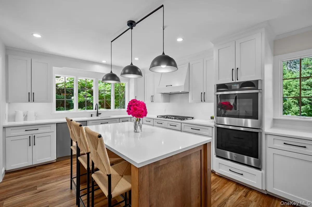 64 Bradford Avenue, Rye City, NY, 4 Bedrooms Bedrooms, 11 Rooms Rooms,3 BathroomsBathrooms,Residential,For Rent,Bradford,0,1006118 64 Bradford Avenue, Rye City, NY, 4 Bedrooms Bedrooms, 11 Rooms Rooms,3 BathroomsBathrooms,Residential,For Rent,Bradford,0,1006118
