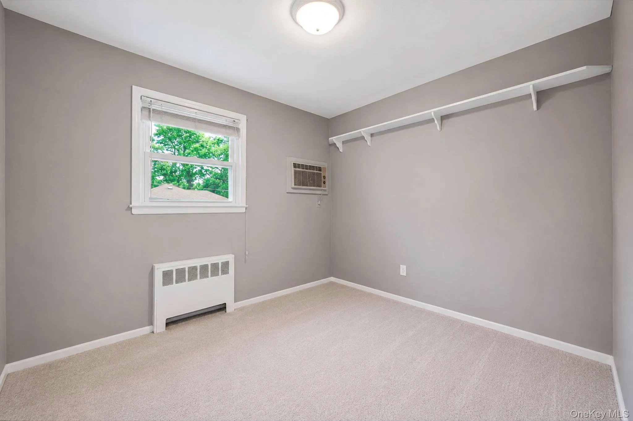11 Lourae Drive, Oyster Bay, NY, 5 Bedrooms Bedrooms, 9 Rooms Rooms,4 BathroomsBathrooms,Residential,For Rent,Lourae,0,1006119 11 Lourae Drive, Oyster Bay, NY, 5 Bedrooms Bedrooms, 9 Rooms Rooms,4 BathroomsBathrooms,Residential,For Rent,Lourae,0,1006119