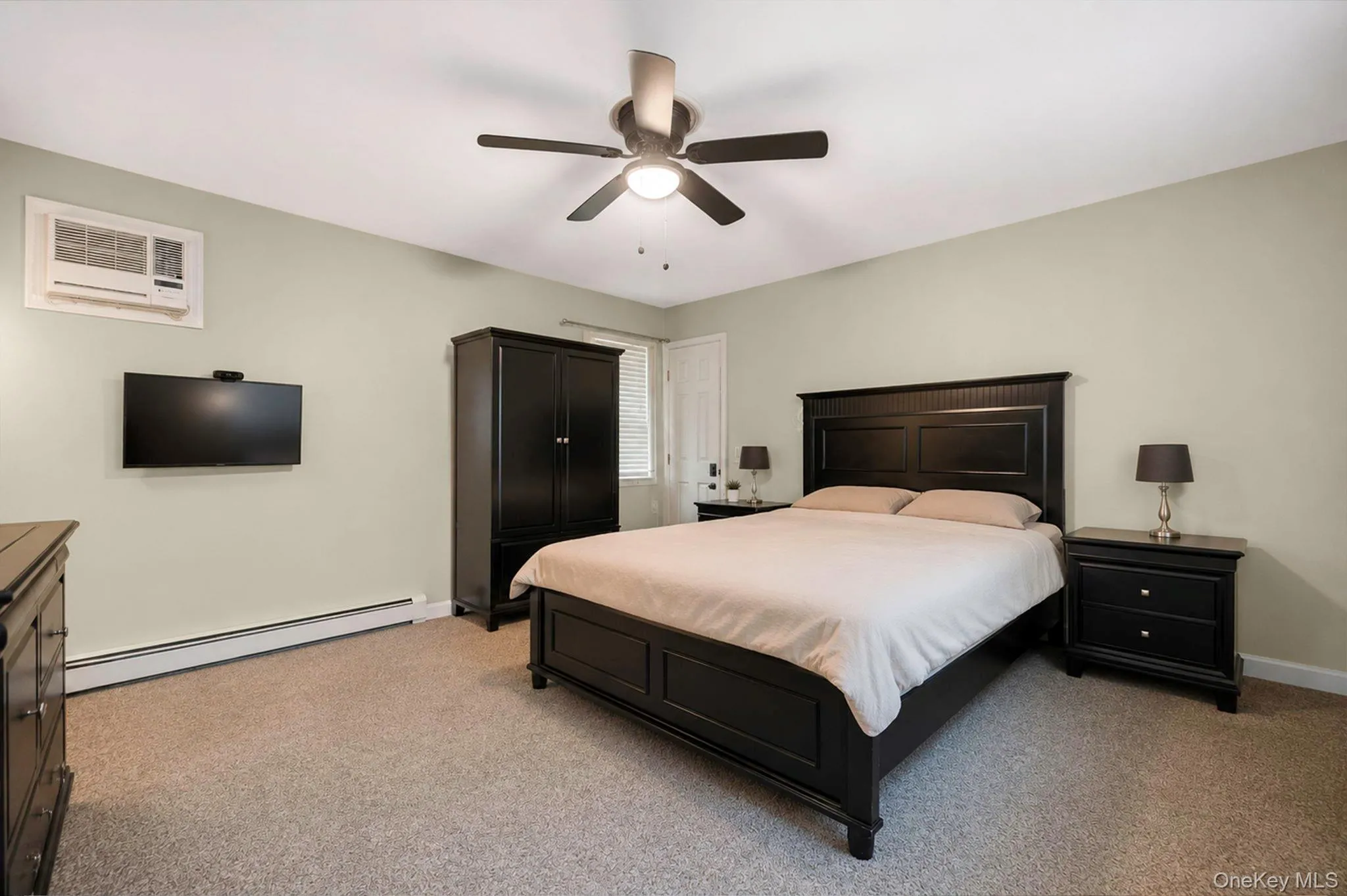 11 Lourae Drive, Oyster Bay, NY, 5 Bedrooms Bedrooms, 9 Rooms Rooms,4 BathroomsBathrooms,Residential,For Rent,Lourae,0,1006119 11 Lourae Drive, Oyster Bay, NY, 5 Bedrooms Bedrooms, 9 Rooms Rooms,4 BathroomsBathrooms,Residential,For Rent,Lourae,0,1006119