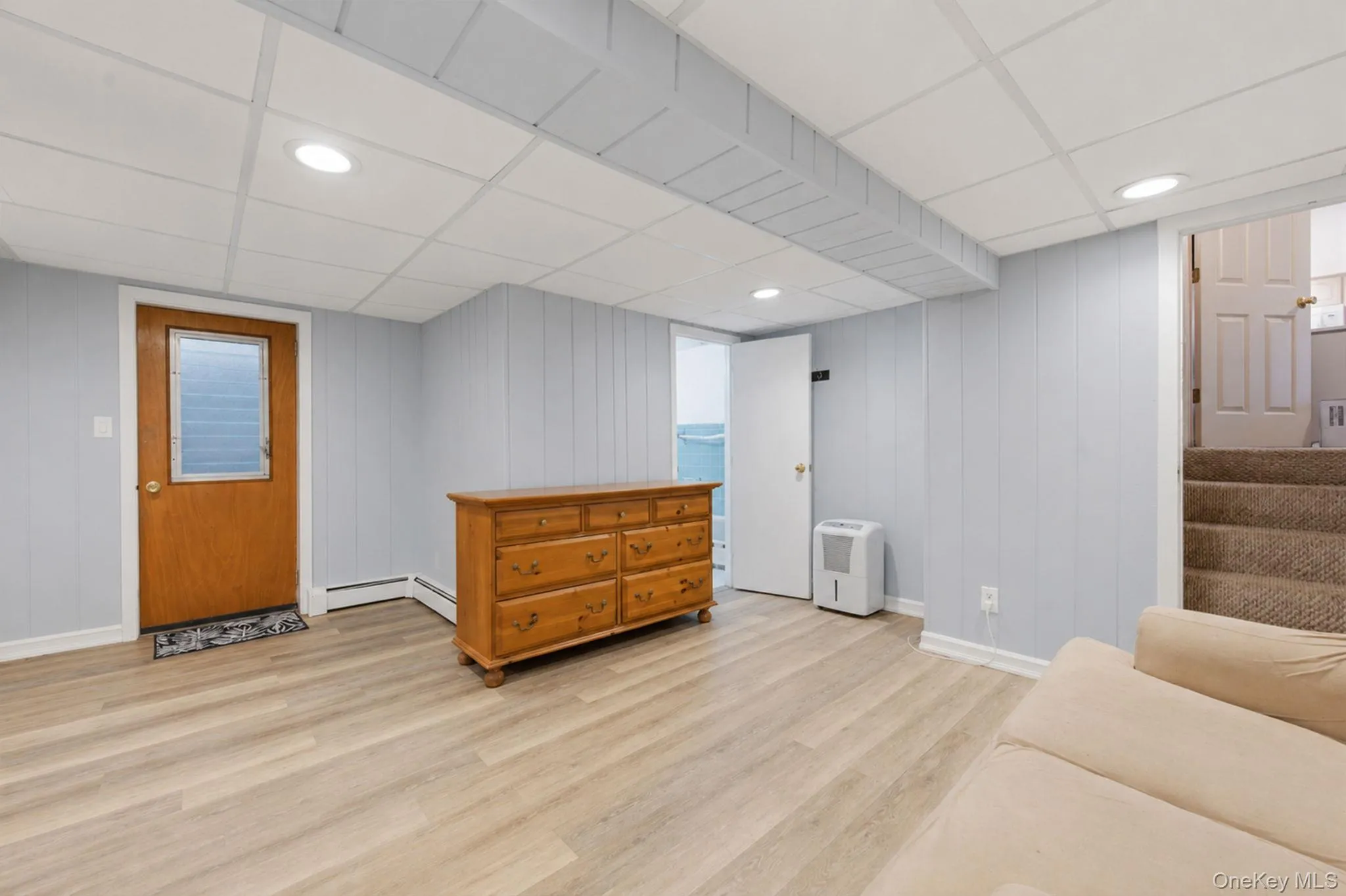 11 Lourae Drive, Oyster Bay, NY, 5 Bedrooms Bedrooms, 9 Rooms Rooms,4 BathroomsBathrooms,Residential,For Rent,Lourae,0,1006119 11 Lourae Drive, Oyster Bay, NY, 5 Bedrooms Bedrooms, 9 Rooms Rooms,4 BathroomsBathrooms,Residential,For Rent,Lourae,0,1006119