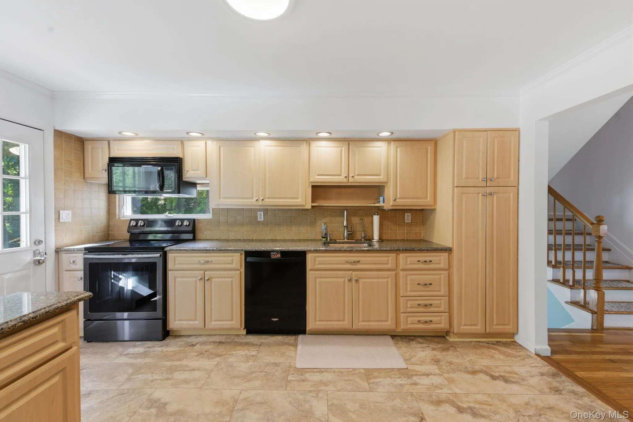 11 Lourae Drive, Oyster Bay, NY, 5 Bedrooms Bedrooms, 9 Rooms Rooms,4 BathroomsBathrooms,Residential,For Rent,Lourae,0,1006119 11 Lourae Drive, Oyster Bay, NY, 5 Bedrooms Bedrooms, 9 Rooms Rooms,4 BathroomsBathrooms,Residential,For Rent,Lourae,0,1006119