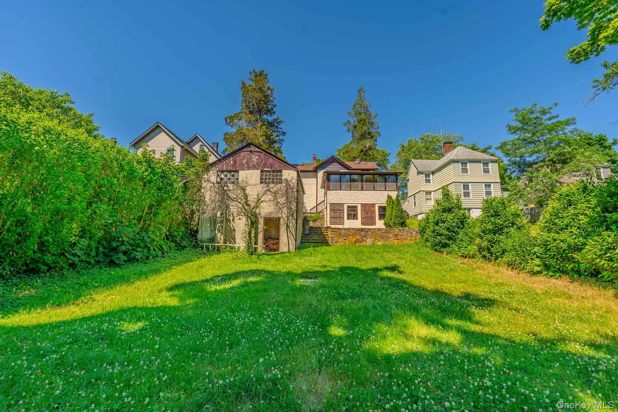 20 Hillside Avenue, Huntington, NY, 3 Bedrooms Bedrooms, 8 Rooms Rooms,1 BathroomBathrooms,Residential,For Rent,Hillside,0,1006121 20 Hillside Avenue, Huntington, NY, 3 Bedrooms Bedrooms, 8 Rooms Rooms,1 BathroomBathrooms,Residential,For Rent,Hillside,0,1006121