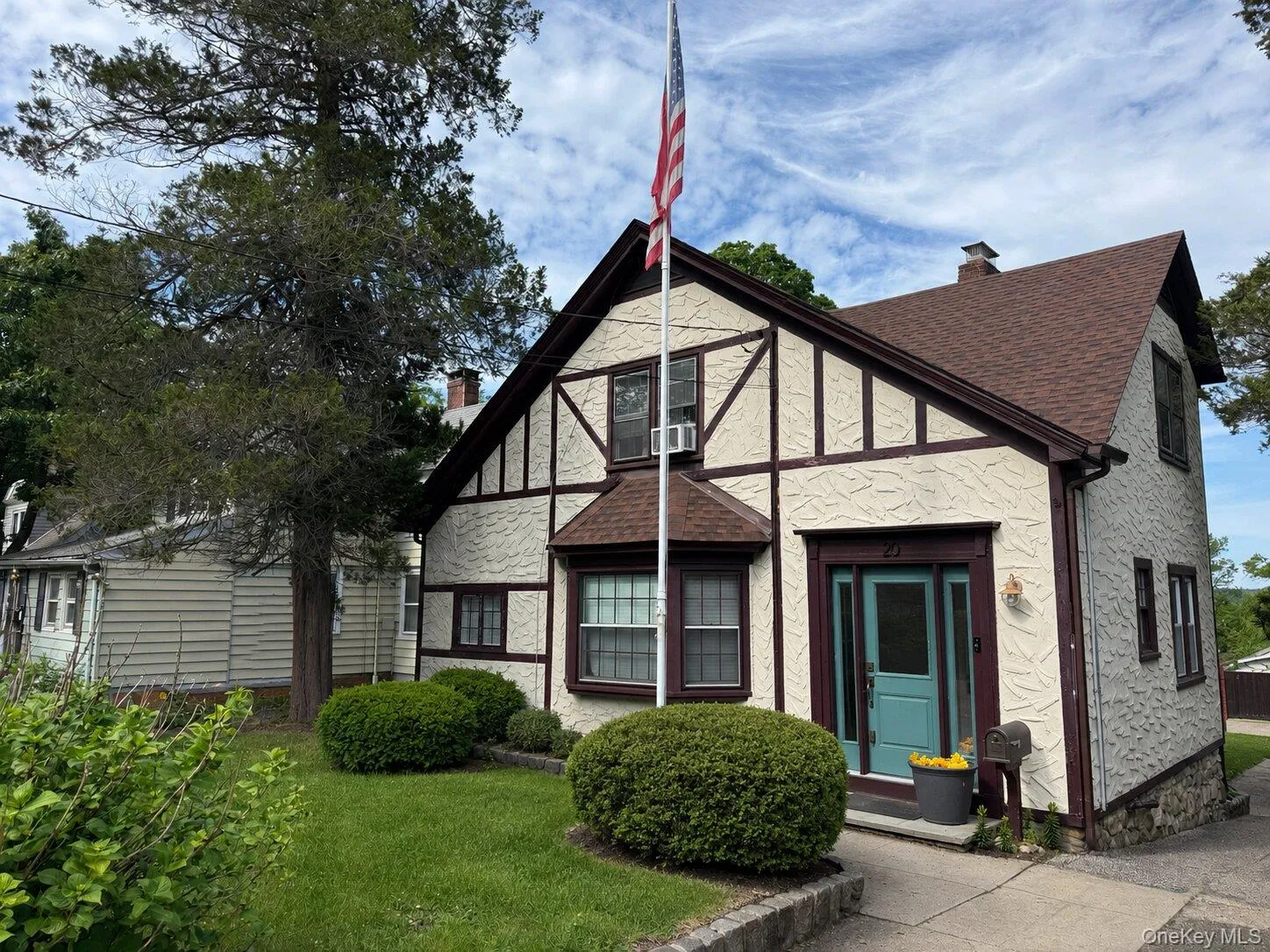 20 Hillside Avenue, Huntington, NY, 3 Bedrooms Bedrooms, 8 Rooms Rooms,1 BathroomBathrooms,Residential,For Rent,Hillside,0,1006121 20 Hillside Avenue, Huntington, NY, 3 Bedrooms Bedrooms, 8 Rooms Rooms,1 BathroomBathrooms,Residential,For Rent,Hillside,0,1006121