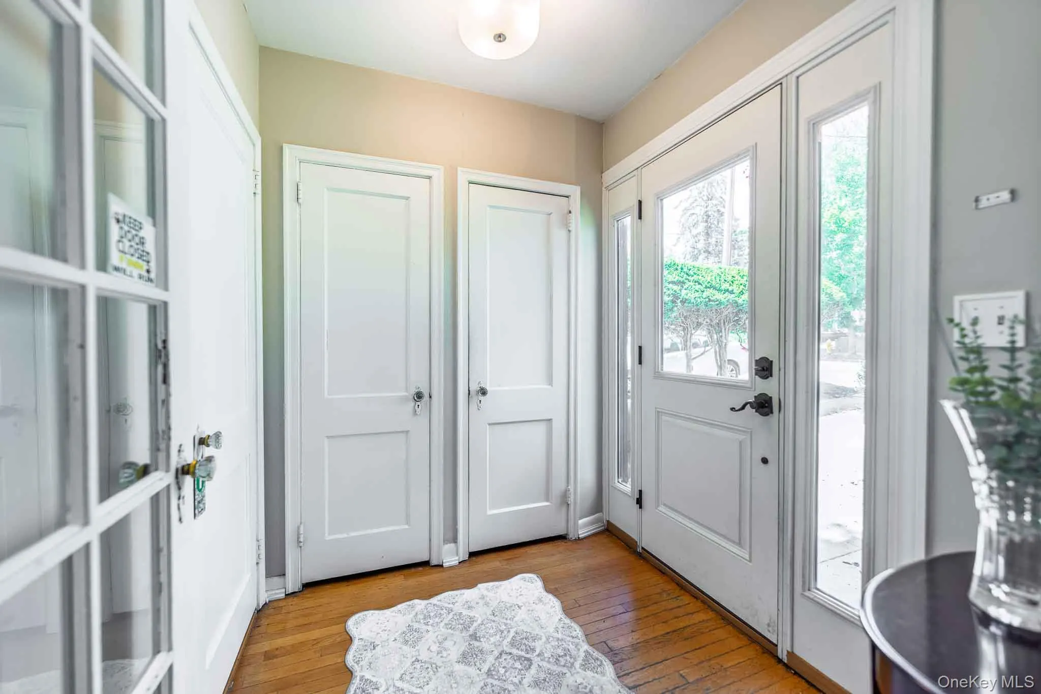 20 Hillside Avenue, Huntington, NY, 3 Bedrooms Bedrooms, 8 Rooms Rooms,1 BathroomBathrooms,Residential,For Rent,Hillside,0,1006121 20 Hillside Avenue, Huntington, NY, 3 Bedrooms Bedrooms, 8 Rooms Rooms,1 BathroomBathrooms,Residential,For Rent,Hillside,0,1006121