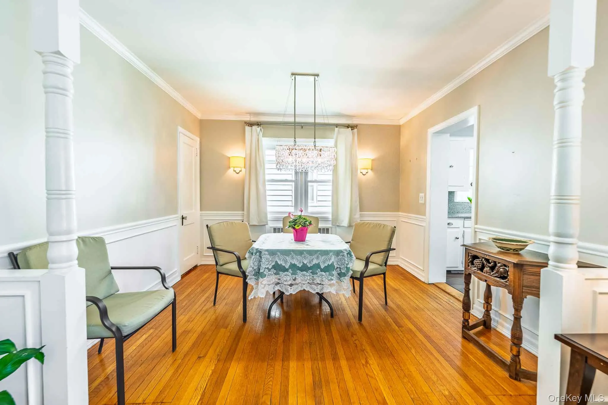 20 Hillside Avenue, Huntington, NY, 3 Bedrooms Bedrooms, 8 Rooms Rooms,1 BathroomBathrooms,Residential,For Rent,Hillside,0,1006121 20 Hillside Avenue, Huntington, NY, 3 Bedrooms Bedrooms, 8 Rooms Rooms,1 BathroomBathrooms,Residential,For Rent,Hillside,0,1006121
