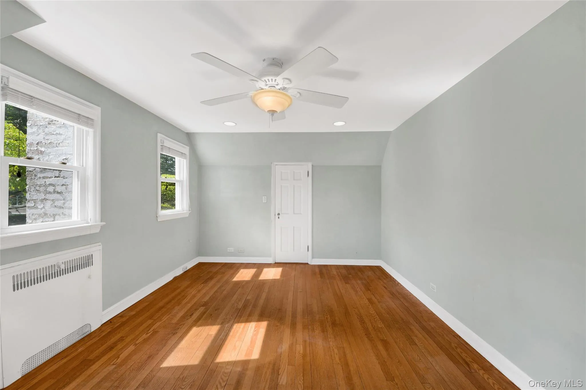 19 aka 29 The Crossway, Yonkers, NY, 2 Bedrooms Bedrooms, 5 Rooms Rooms,1 BathroomBathrooms,Residential,For Rent,The Crossway,0,1006126 19 aka 29 The Crossway, Yonkers, NY, 2 Bedrooms Bedrooms, 5 Rooms Rooms,1 BathroomBathrooms,Residential,For Rent,The Crossway,0,1006126
