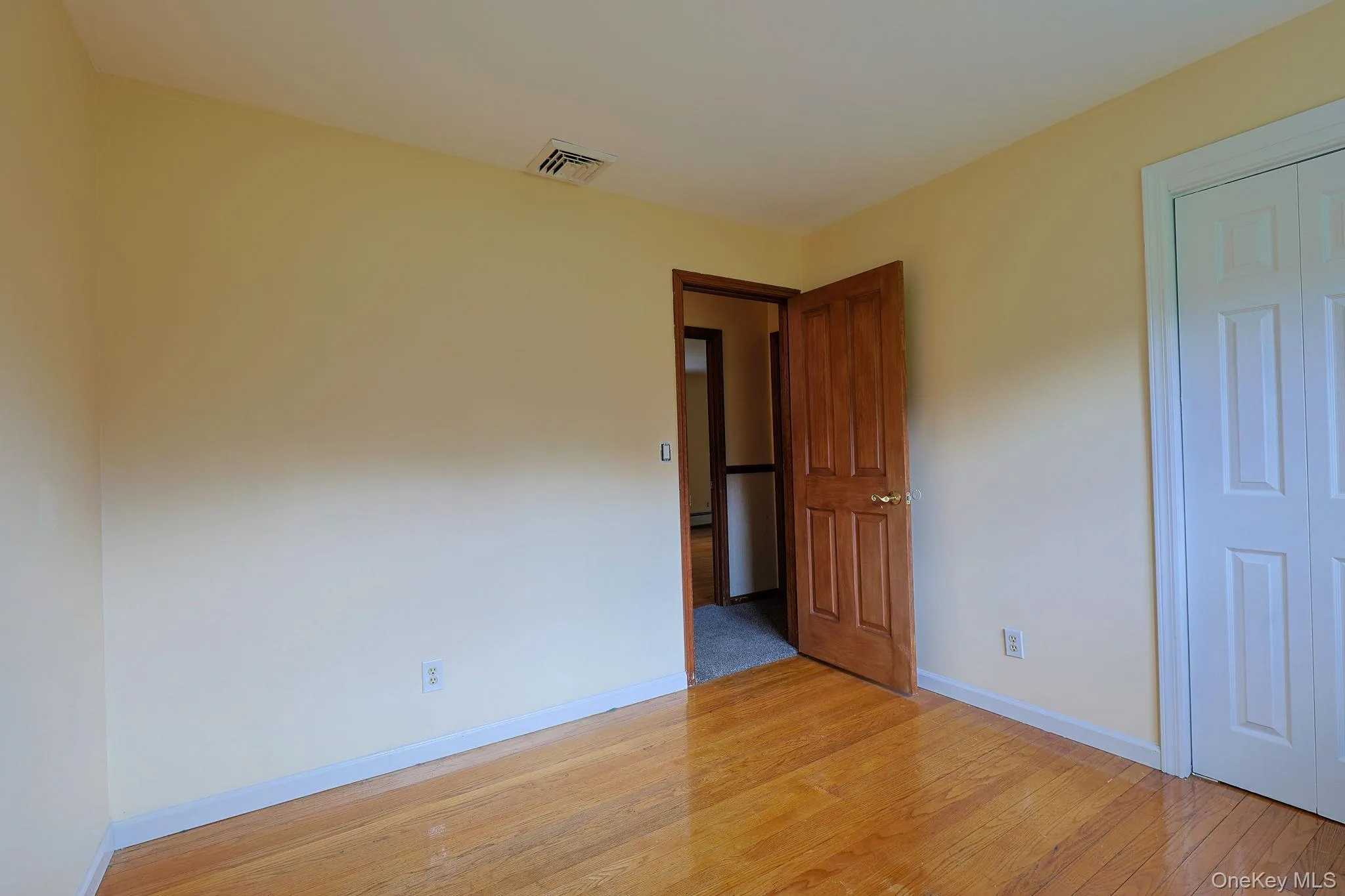 70 Bayberry Drive, Monroe, NY, 3 Bedrooms Bedrooms, 6 Rooms Rooms,1 BathroomBathrooms,Residential,For Rent,Bayberry,0,1006128 70 Bayberry Drive, Monroe, NY, 3 Bedrooms Bedrooms, 6 Rooms Rooms,1 BathroomBathrooms,Residential,For Rent,Bayberry,0,1006128