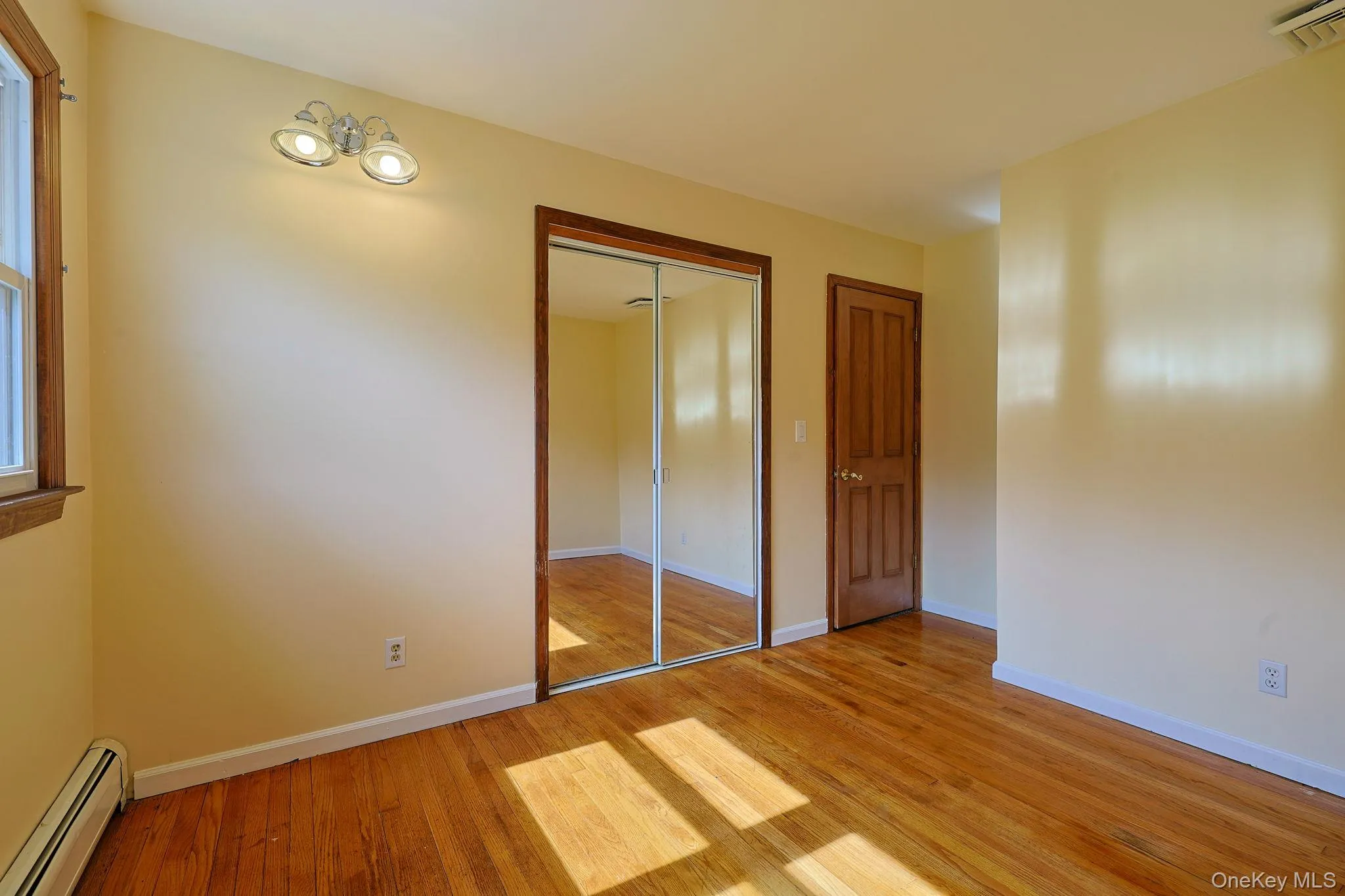 70 Bayberry Drive, Monroe, NY, 3 Bedrooms Bedrooms, 6 Rooms Rooms,1 BathroomBathrooms,Residential,For Rent,Bayberry,0,1006128 70 Bayberry Drive, Monroe, NY, 3 Bedrooms Bedrooms, 6 Rooms Rooms,1 BathroomBathrooms,Residential,For Rent,Bayberry,0,1006128
