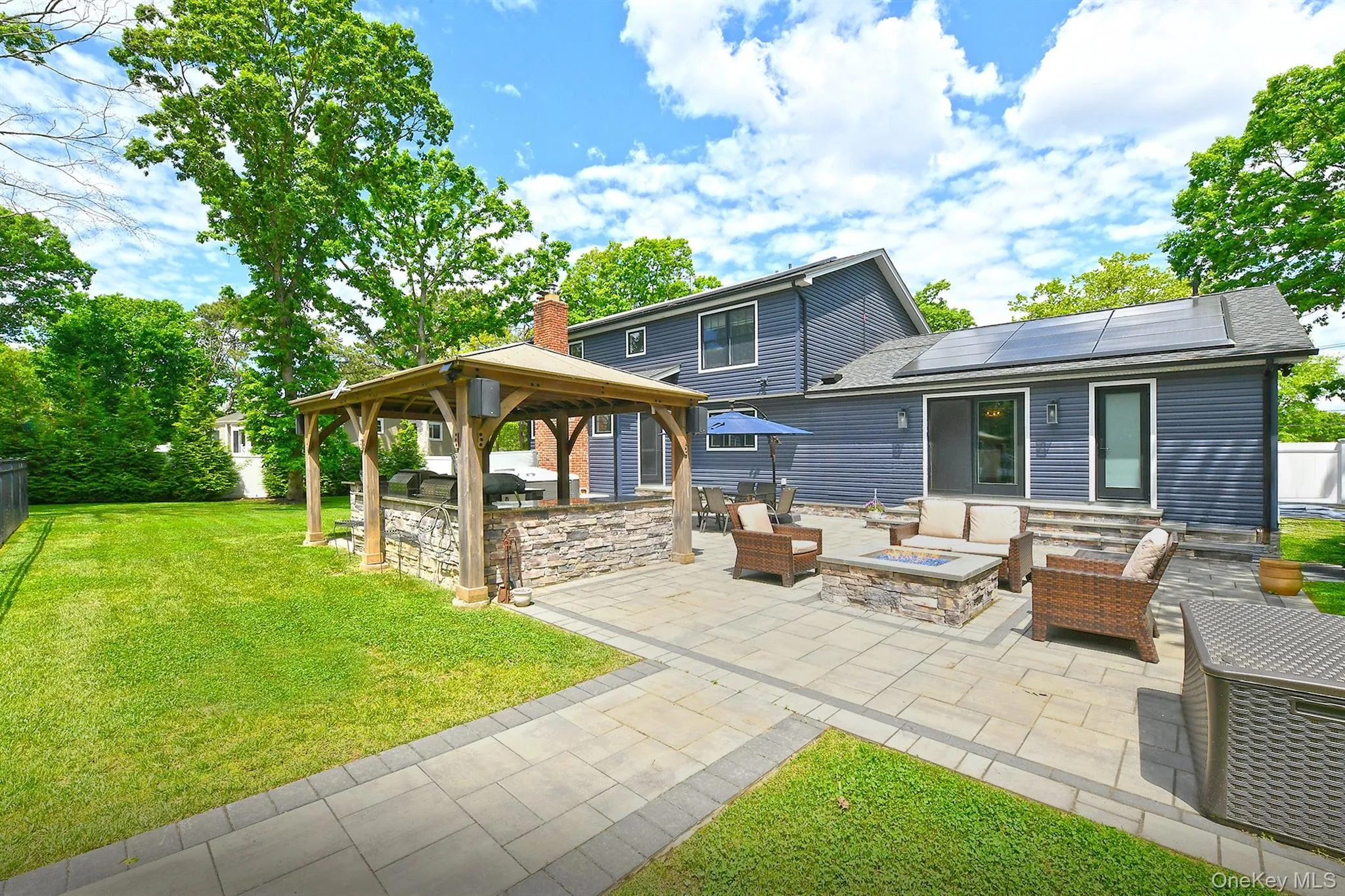 56 Otsego Avenue, Huntington, NY, 4 Bedrooms Bedrooms, 9 Rooms Rooms,4 BathroomsBathrooms,Residential,For Rent,Otsego,0,1006129 56 Otsego Avenue, Huntington, NY, 4 Bedrooms Bedrooms, 9 Rooms Rooms,4 BathroomsBathrooms,Residential,For Rent,Otsego,0,1006129