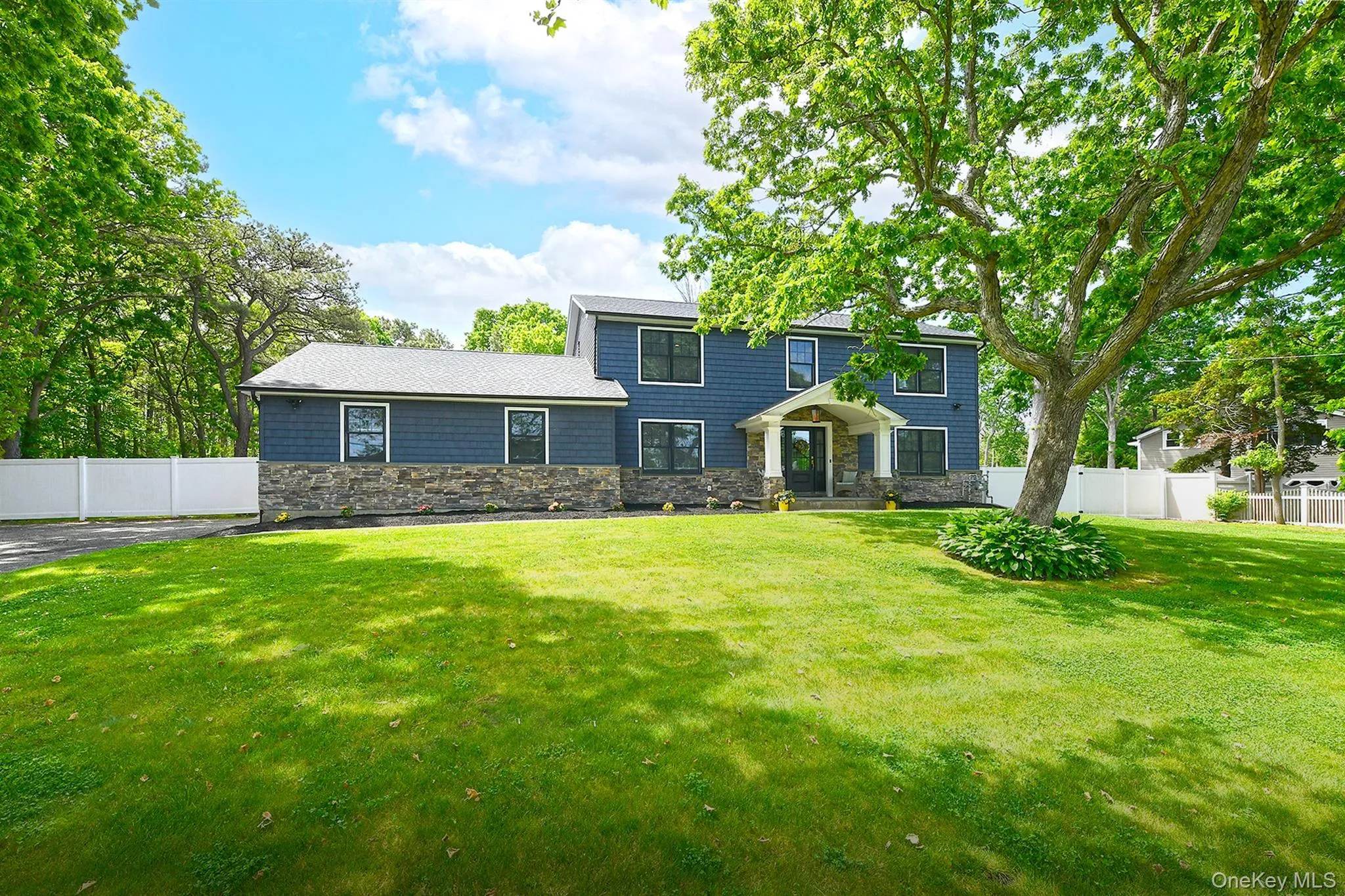 56 Otsego Avenue, Huntington, NY, 4 Bedrooms Bedrooms, 9 Rooms Rooms,4 BathroomsBathrooms,Residential,For Rent,Otsego,0,1006129 56 Otsego Avenue, Huntington, NY, 4 Bedrooms Bedrooms, 9 Rooms Rooms,4 BathroomsBathrooms,Residential,For Rent,Otsego,0,1006129