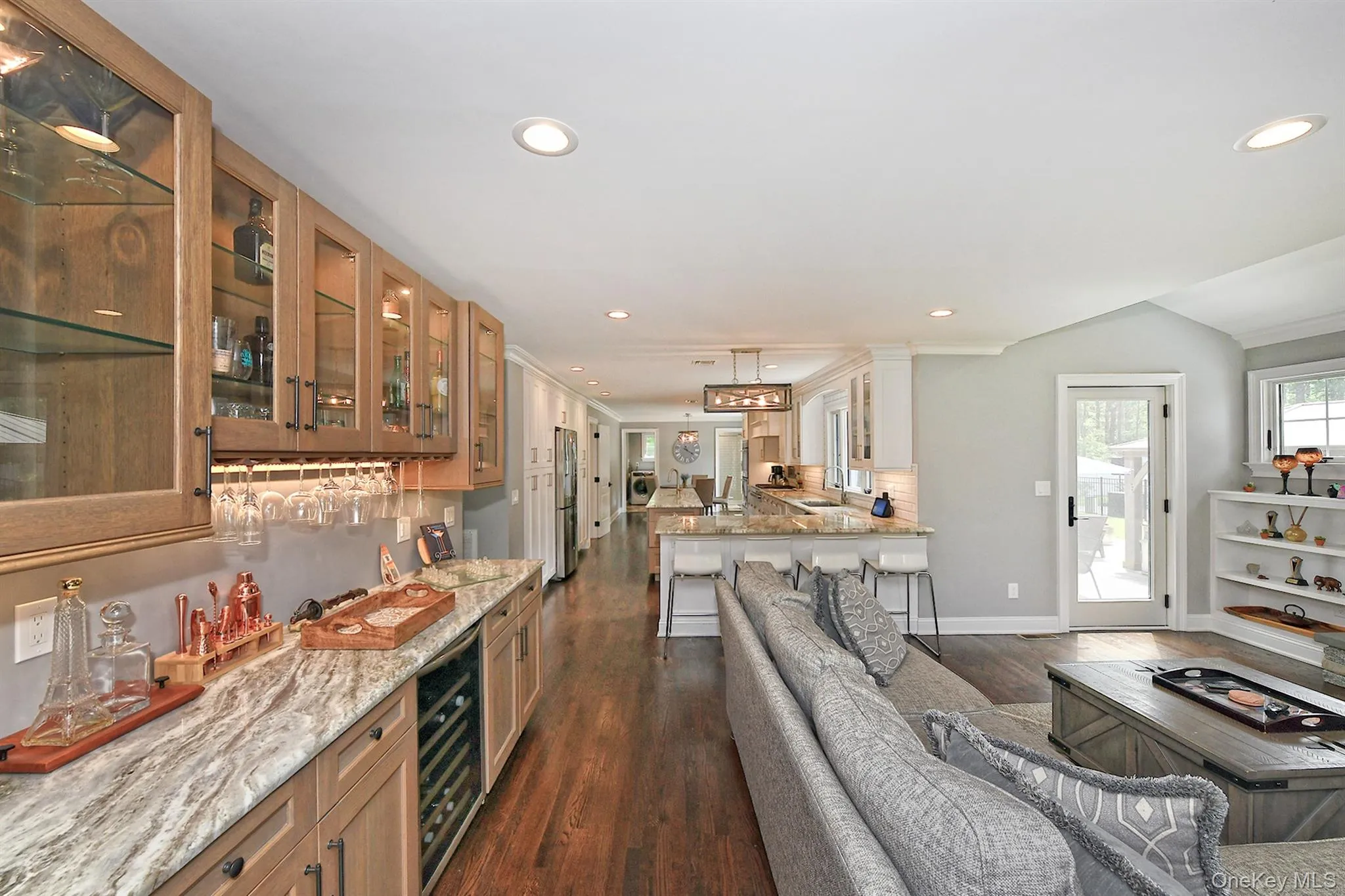 56 Otsego Avenue, Huntington, NY, 4 Bedrooms Bedrooms, 9 Rooms Rooms,4 BathroomsBathrooms,Residential,For Rent,Otsego,0,1006129 56 Otsego Avenue, Huntington, NY, 4 Bedrooms Bedrooms, 9 Rooms Rooms,4 BathroomsBathrooms,Residential,For Rent,Otsego,0,1006129