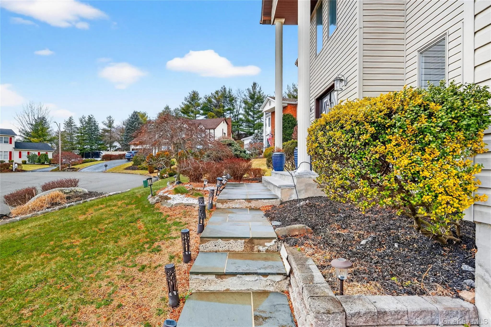 8 Lynch Court, Haverstraw, NY, 5 Bedrooms Bedrooms, 9 Rooms Rooms,3 BathroomsBathrooms,Residential,For Rent,Lynch,0,1006140 8 Lynch Court, Haverstraw, NY, 5 Bedrooms Bedrooms, 9 Rooms Rooms,3 BathroomsBathrooms,Residential,For Rent,Lynch,0,1006140