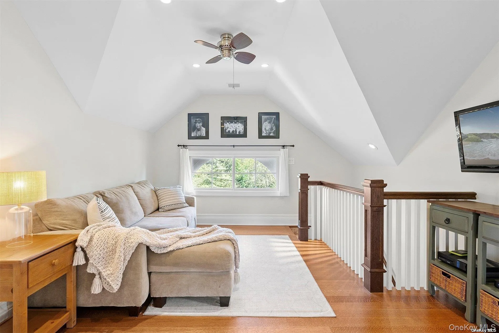 50 South Drive, North Hempstead, NY, 7 Bedrooms Bedrooms, 12 Rooms Rooms,5 BathroomsBathrooms,Residential Lease,For Rent,South,0,1006142 50 South Drive, North Hempstead, NY, 7 Bedrooms Bedrooms, 12 Rooms Rooms,5 BathroomsBathrooms,Residential Lease,For Rent,South,0,1006142