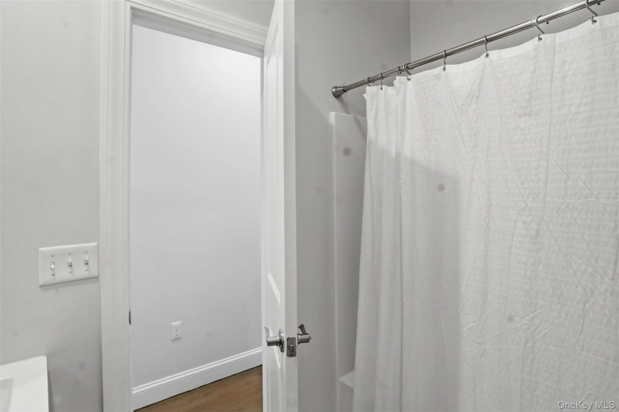 201 Kingsview Highway, Plattekill, NY, 3 Bedrooms Bedrooms, 7 Rooms Rooms,3 BathroomsBathrooms,Residential,For Rent,Kingsview,0,1006143 201 Kingsview Highway, Plattekill, NY, 3 Bedrooms Bedrooms, 7 Rooms Rooms,3 BathroomsBathrooms,Residential,For Rent,Kingsview,0,1006143