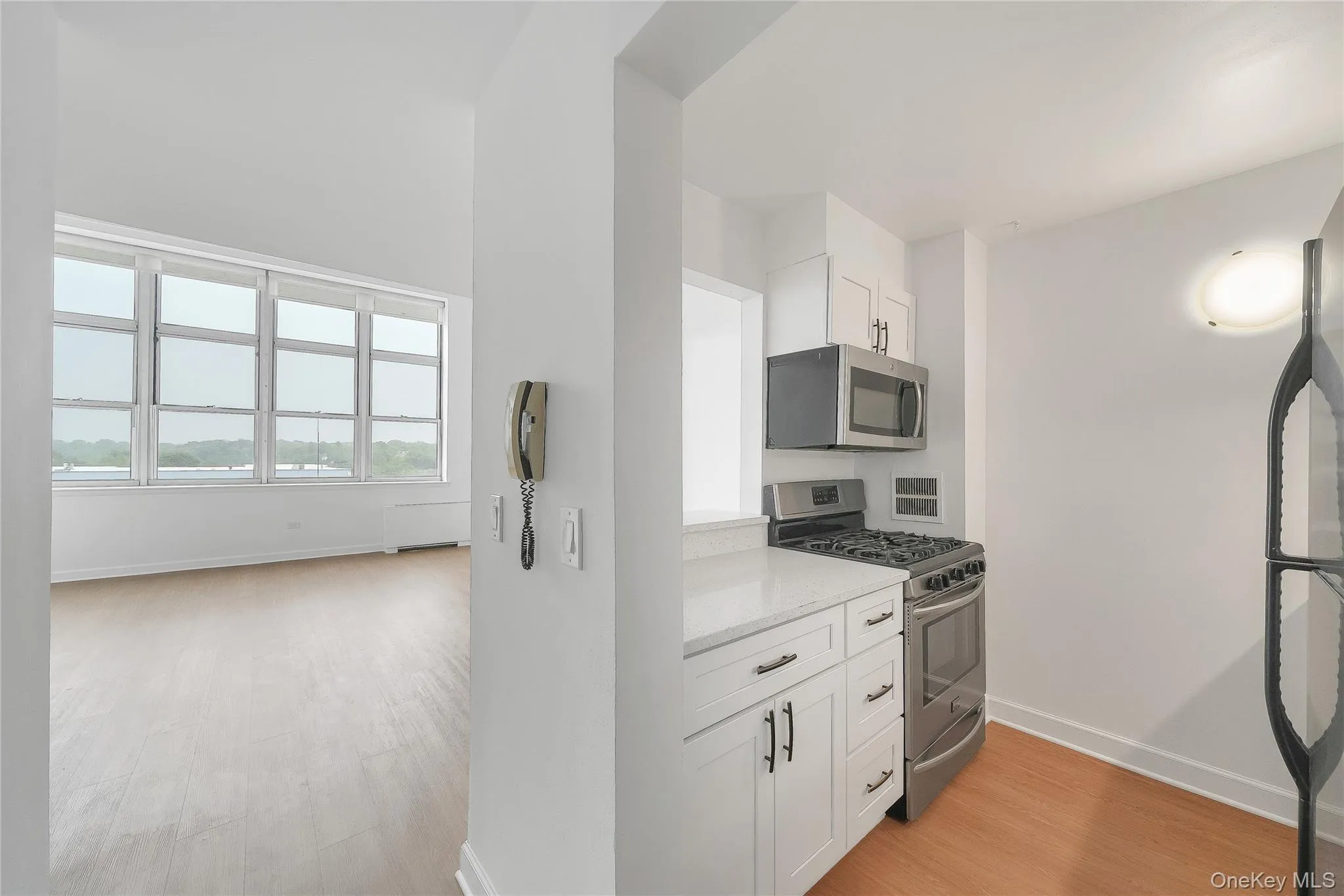 1 Landmark Square, Rye Town, NY, 1 Bedroom Bedrooms, 5 Rooms Rooms,2 BathroomsBathrooms,Residential Lease,For Rent,Landmark,0,1006144 1 Landmark Square, Rye Town, NY, 1 Bedroom Bedrooms, 5 Rooms Rooms,2 BathroomsBathrooms,Residential Lease,For Rent,Landmark,0,1006144