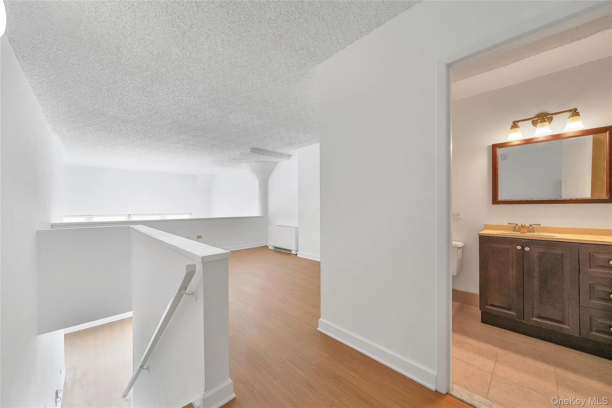 1 Landmark Square, Rye Town, NY, 1 Bedroom Bedrooms, 5 Rooms Rooms,2 BathroomsBathrooms,Residential Lease,For Rent,Landmark,0,1006144 1 Landmark Square, Rye Town, NY, 1 Bedroom Bedrooms, 5 Rooms Rooms,2 BathroomsBathrooms,Residential Lease,For Rent,Landmark,0,1006144