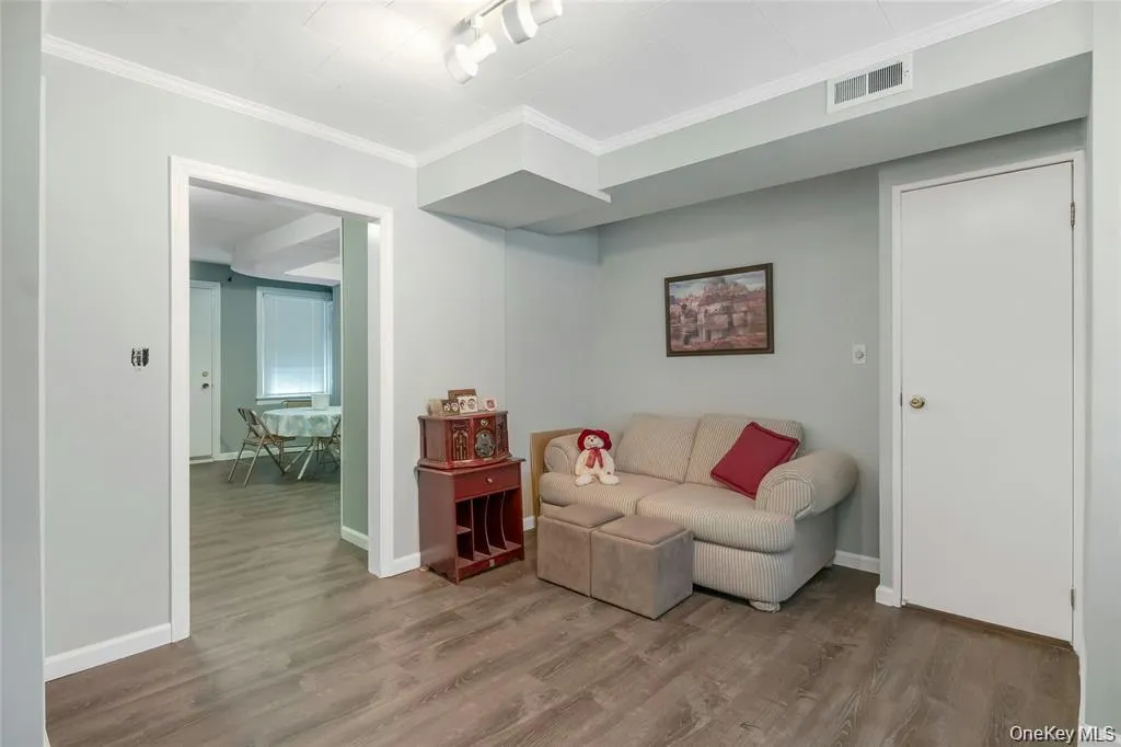 561 Logan Avenue, New York, NY, 3 Bedrooms Bedrooms, 6 Rooms Rooms,2 BathroomsBathrooms,Residential,For Rent,Logan,0,1006149 561 Logan Avenue, New York, NY, 3 Bedrooms Bedrooms, 6 Rooms Rooms,2 BathroomsBathrooms,Residential,For Rent,Logan,0,1006149