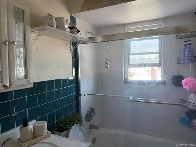 231 Dorchester Road, Hempstead, NY, 4 Bedrooms Bedrooms, 8 Rooms Rooms,2 BathroomsBathrooms,Residential,For Rent,Dorchester,0,1006151 231 Dorchester Road, Hempstead, NY, 4 Bedrooms Bedrooms, 8 Rooms Rooms,2 BathroomsBathrooms,Residential,For Rent,Dorchester,0,1006151
