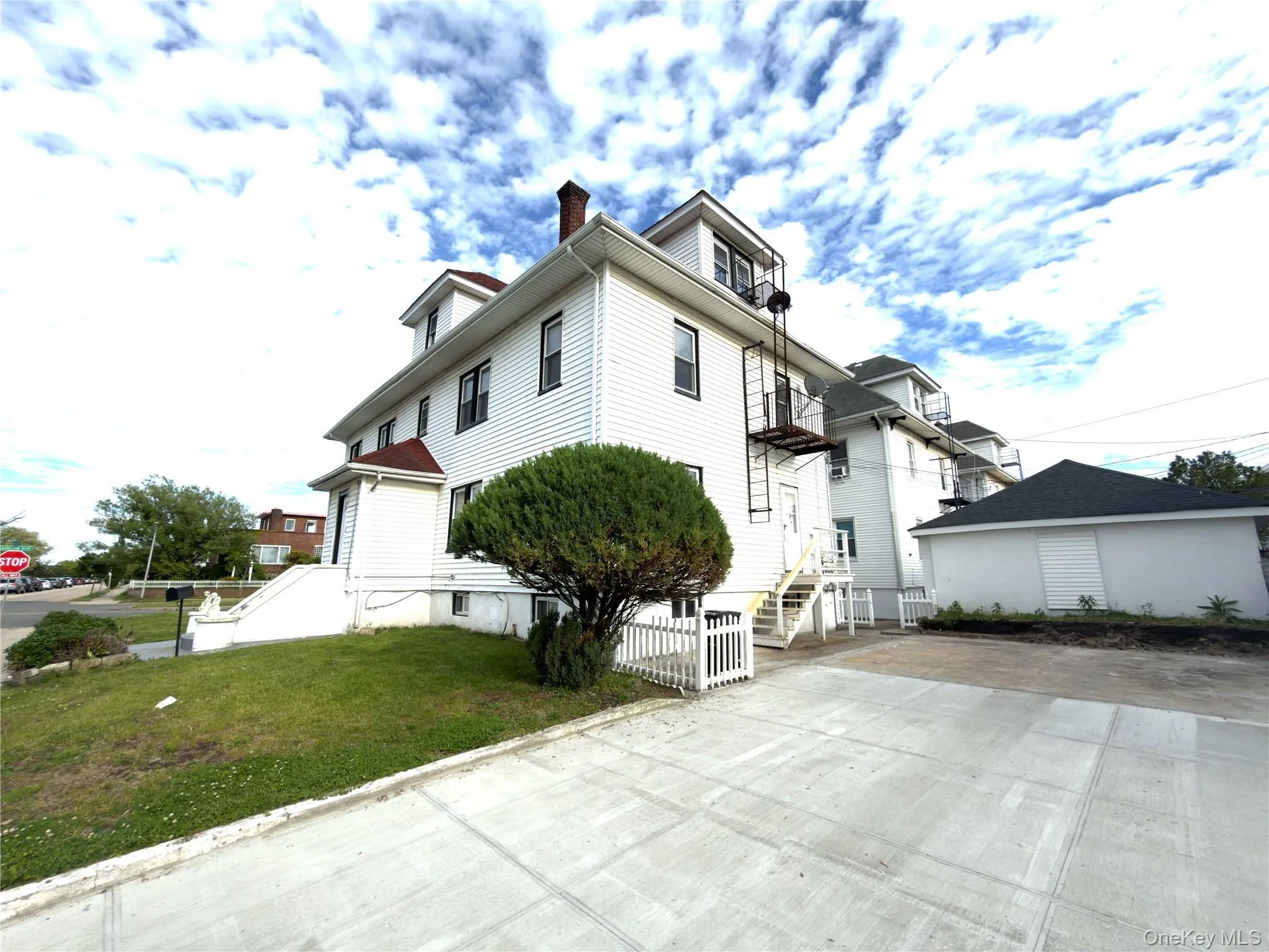 517 laurelton blvd, Long Beach, NY, 4 Bedrooms Bedrooms, 12 Rooms Rooms,1 BathroomBathrooms,Residential Lease,For Rent,laurelton blvd,0,1006153 517 laurelton blvd, Long Beach, NY, 4 Bedrooms Bedrooms, 12 Rooms Rooms,1 BathroomBathrooms,Residential Lease,For Rent,laurelton blvd,0,1006153