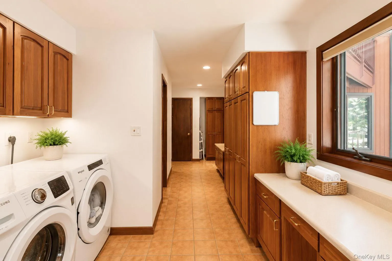5 Buroak Drive, East Fishkill, NY, 3 Bedrooms Bedrooms, 7 Rooms Rooms,3 BathroomsBathrooms,Residential,For Rent,Buroak,0,1006162 5 Buroak Drive, East Fishkill, NY, 3 Bedrooms Bedrooms, 7 Rooms Rooms,3 BathroomsBathrooms,Residential,For Rent,Buroak,0,1006162