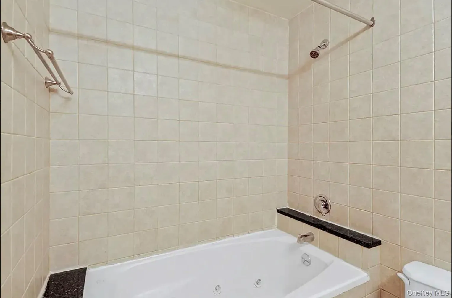 176 Johnson Street, New York, NY, 1 Bedroom Bedrooms, 1 Room Rooms,1 BathroomBathrooms,Residential Lease,For Rent,Johnson,0,1006165 176 Johnson Street, New York, NY, 1 Bedroom Bedrooms, 1 Room Rooms,1 BathroomBathrooms,Residential Lease,For Rent,Johnson,0,1006165