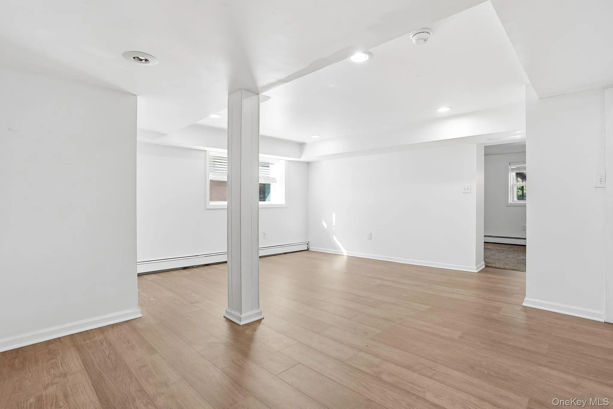44 Kent Road, Greenburgh, NY, 4 Bedrooms Bedrooms, 8 Rooms Rooms,3 BathroomsBathrooms,Residential,For Rent,Kent,0,1006168 44 Kent Road, Greenburgh, NY, 4 Bedrooms Bedrooms, 8 Rooms Rooms,3 BathroomsBathrooms,Residential,For Rent,Kent,0,1006168