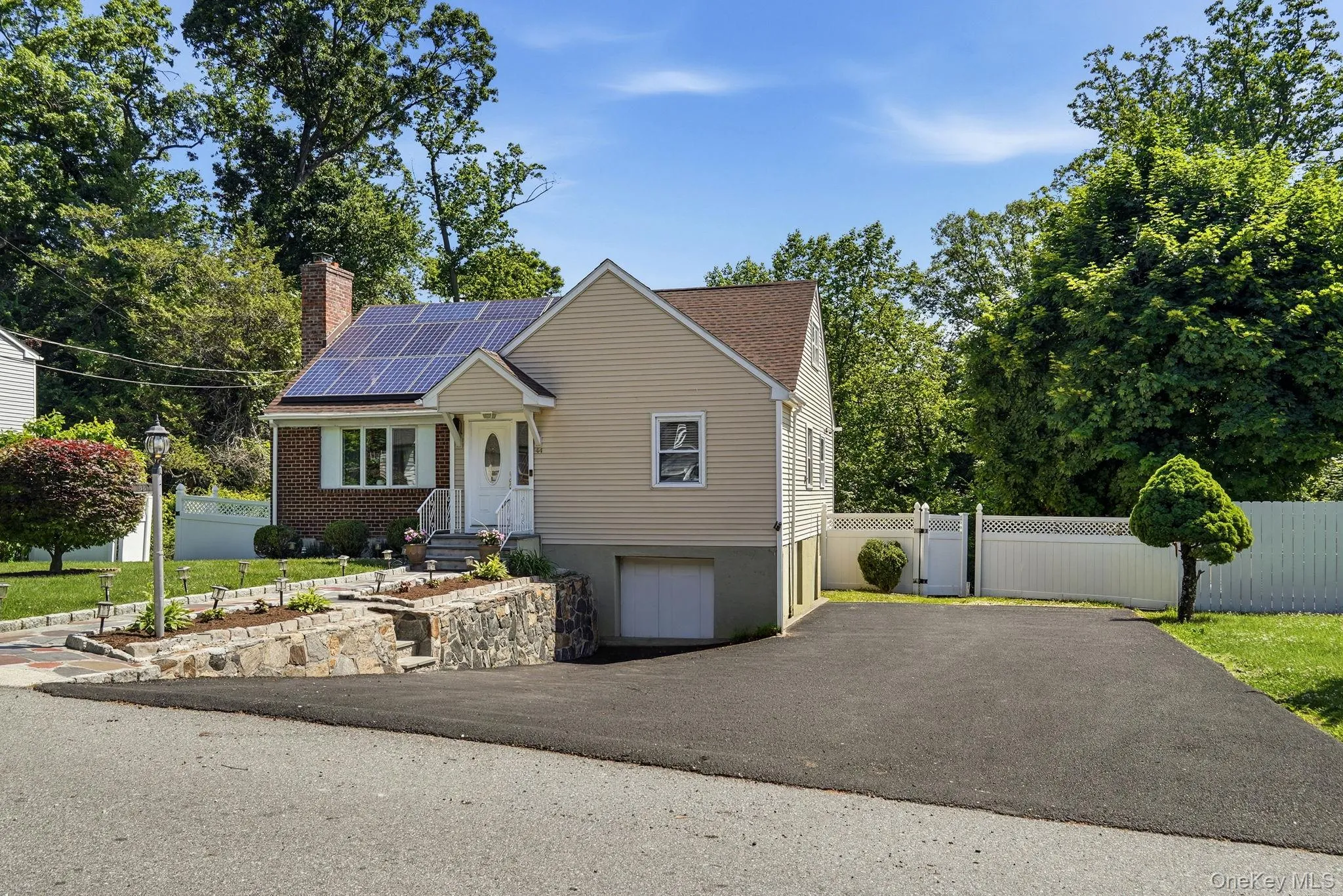 44 Kent Road, Greenburgh, NY, 4 Bedrooms Bedrooms, 8 Rooms Rooms,3 BathroomsBathrooms,Residential,For Rent,Kent,0,1006168 44 Kent Road, Greenburgh, NY, 4 Bedrooms Bedrooms, 8 Rooms Rooms,3 BathroomsBathrooms,Residential,For Rent,Kent,0,1006168