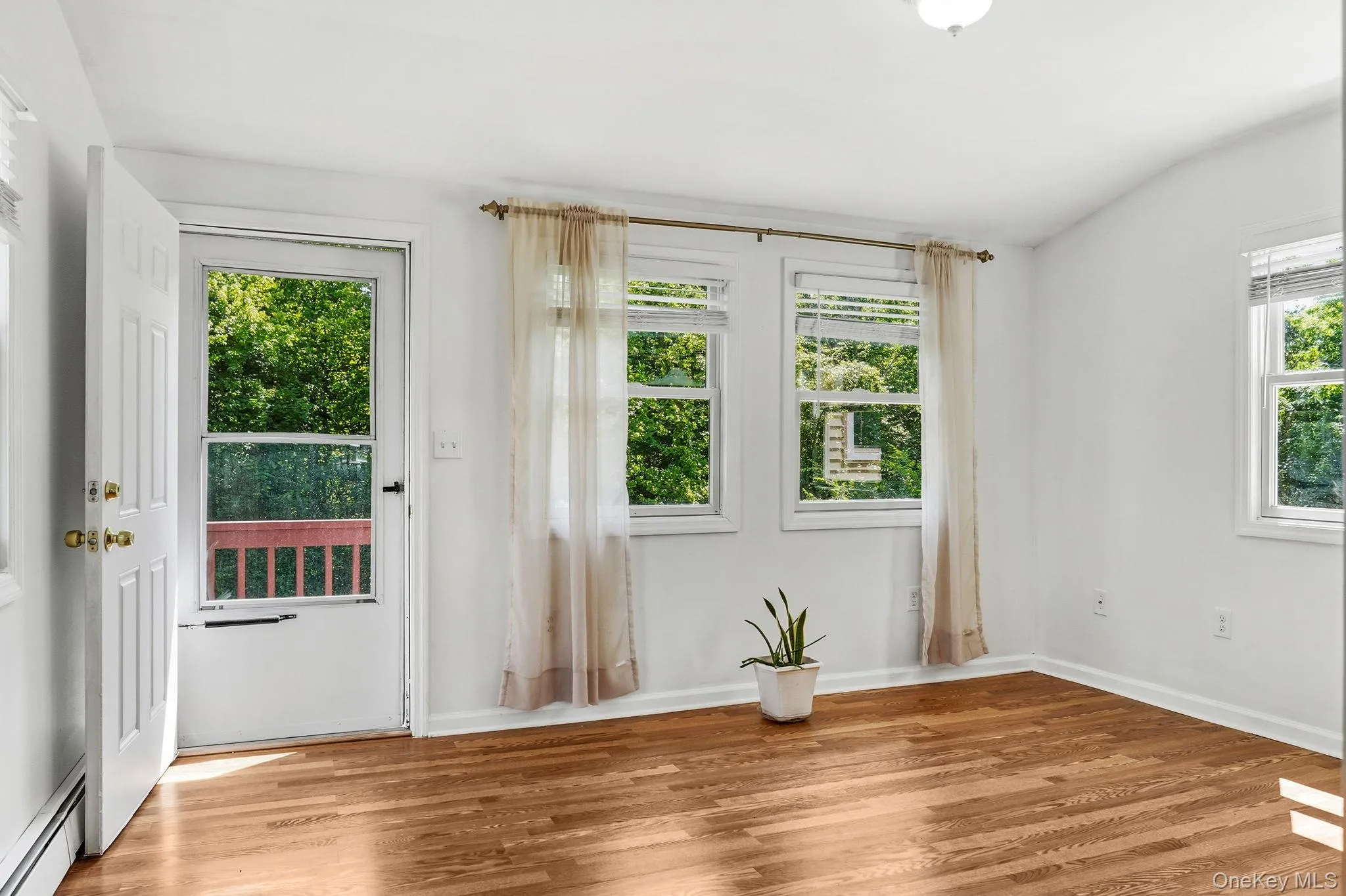 44 Kent Road, Greenburgh, NY, 4 Bedrooms Bedrooms, 8 Rooms Rooms,3 BathroomsBathrooms,Residential,For Rent,Kent,0,1006168 44 Kent Road, Greenburgh, NY, 4 Bedrooms Bedrooms, 8 Rooms Rooms,3 BathroomsBathrooms,Residential,For Rent,Kent,0,1006168