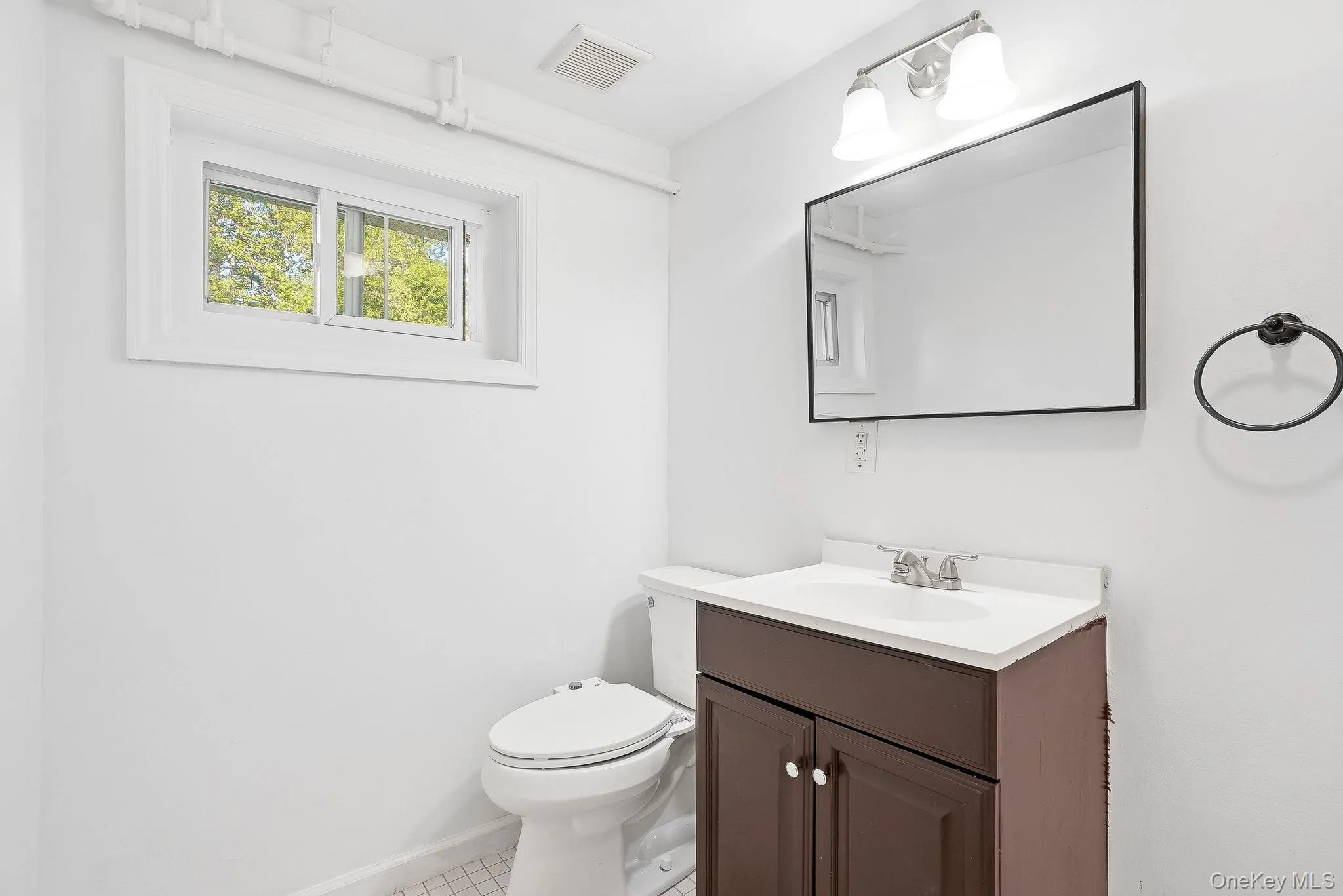 44 Kent Road, Greenburgh, NY, 4 Bedrooms Bedrooms, 8 Rooms Rooms,3 BathroomsBathrooms,Residential,For Rent,Kent,0,1006168 44 Kent Road, Greenburgh, NY, 4 Bedrooms Bedrooms, 8 Rooms Rooms,3 BathroomsBathrooms,Residential,For Rent,Kent,0,1006168