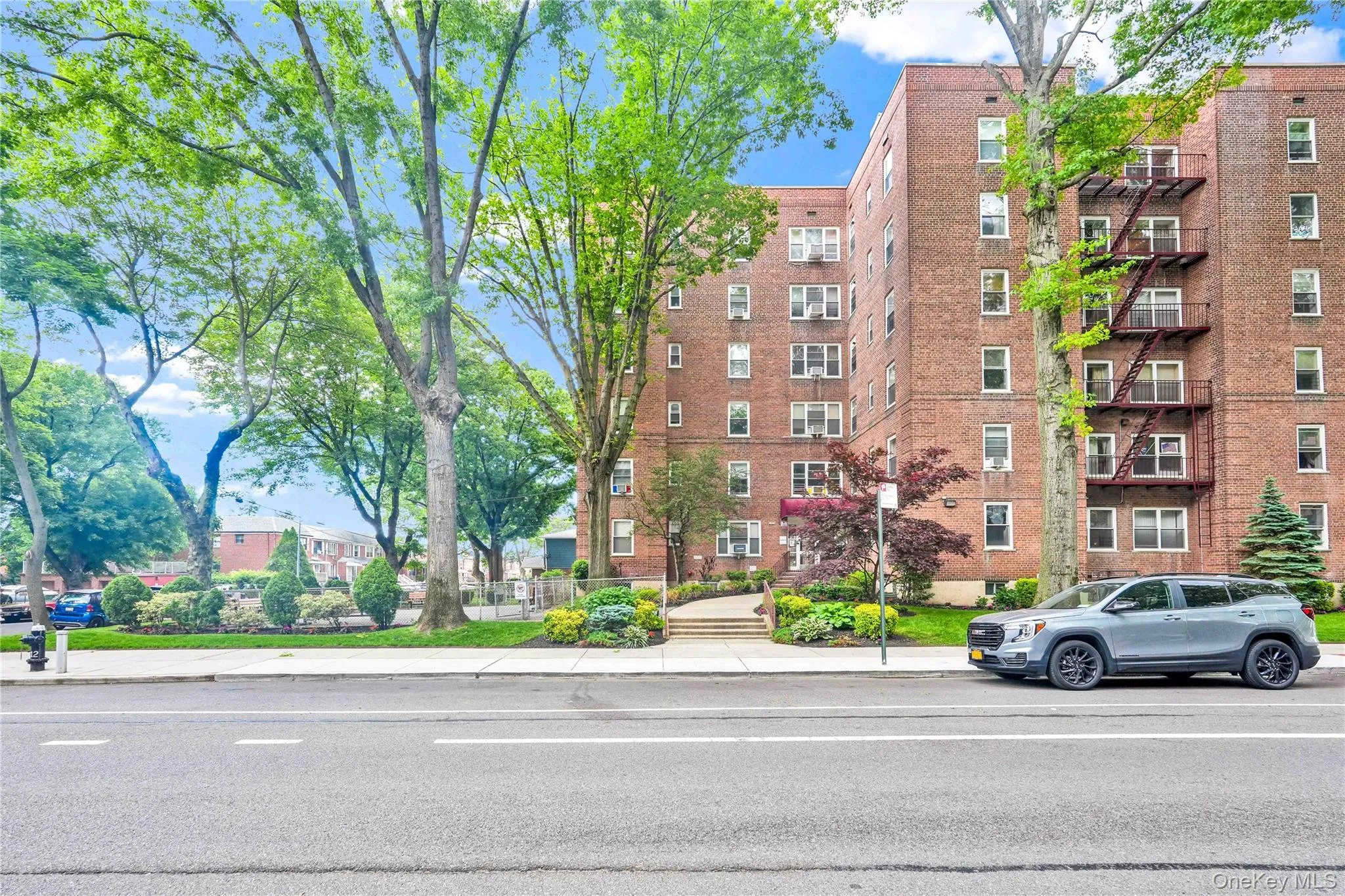27-05 Parsons Boulevard, New York, NY, 1 Bedroom Bedrooms, 4 Rooms Rooms,1 BathroomBathrooms,Residential,For Rent,Parsons,0,1006171 27-05 Parsons Boulevard, New York, NY, 1 Bedroom Bedrooms, 4 Rooms Rooms,1 BathroomBathrooms,Residential,For Rent,Parsons,0,1006171