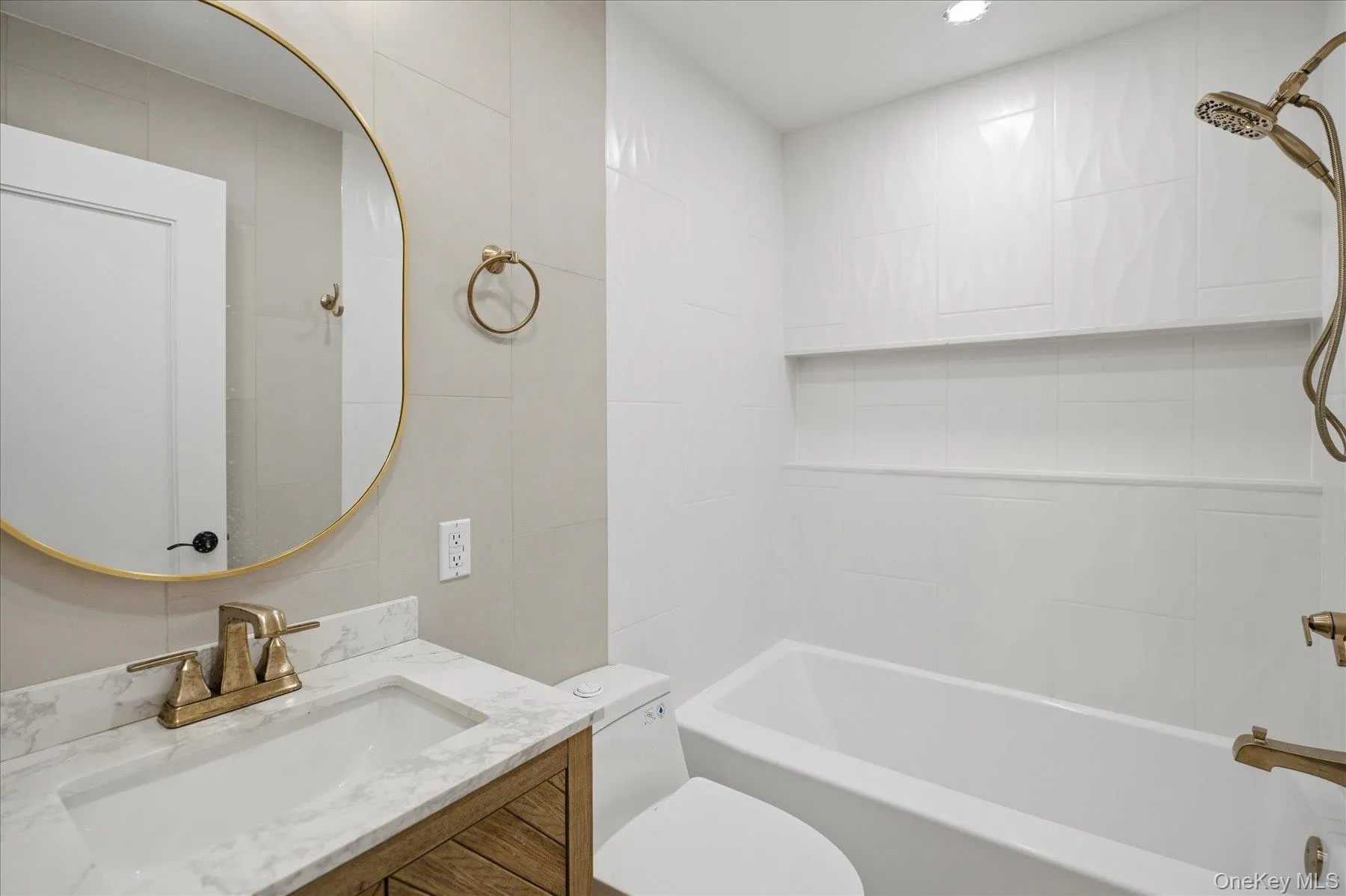 655 Decatur Street, New York, NY, 5 Bedrooms Bedrooms, 9 Rooms Rooms,3 BathroomsBathrooms,Residential,For Rent,Decatur,0,1006173 655 Decatur Street, New York, NY, 5 Bedrooms Bedrooms, 9 Rooms Rooms,3 BathroomsBathrooms,Residential,For Rent,Decatur,0,1006173