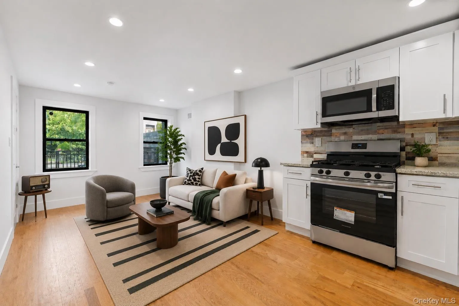 118 Cooper Street, New York, NY, 2 Bedrooms Bedrooms, 2 Rooms Rooms,1 BathroomBathrooms,Residential Lease,For Rent,Cooper,0,1006175 118 Cooper Street, New York, NY, 2 Bedrooms Bedrooms, 2 Rooms Rooms,1 BathroomBathrooms,Residential Lease,For Rent,Cooper,0,1006175