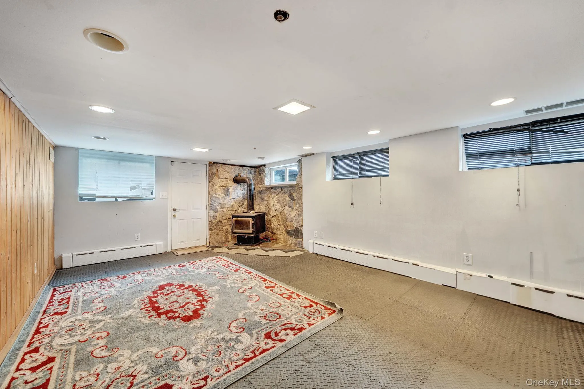 9 Valley View Drive, Yonkers, NY, 4 Bedrooms Bedrooms, 8 Rooms Rooms,3 BathroomsBathrooms,Residential,For Rent,Valley View,0,1006178 9 Valley View Drive, Yonkers, NY, 4 Bedrooms Bedrooms, 8 Rooms Rooms,3 BathroomsBathrooms,Residential,For Rent,Valley View,0,1006178
