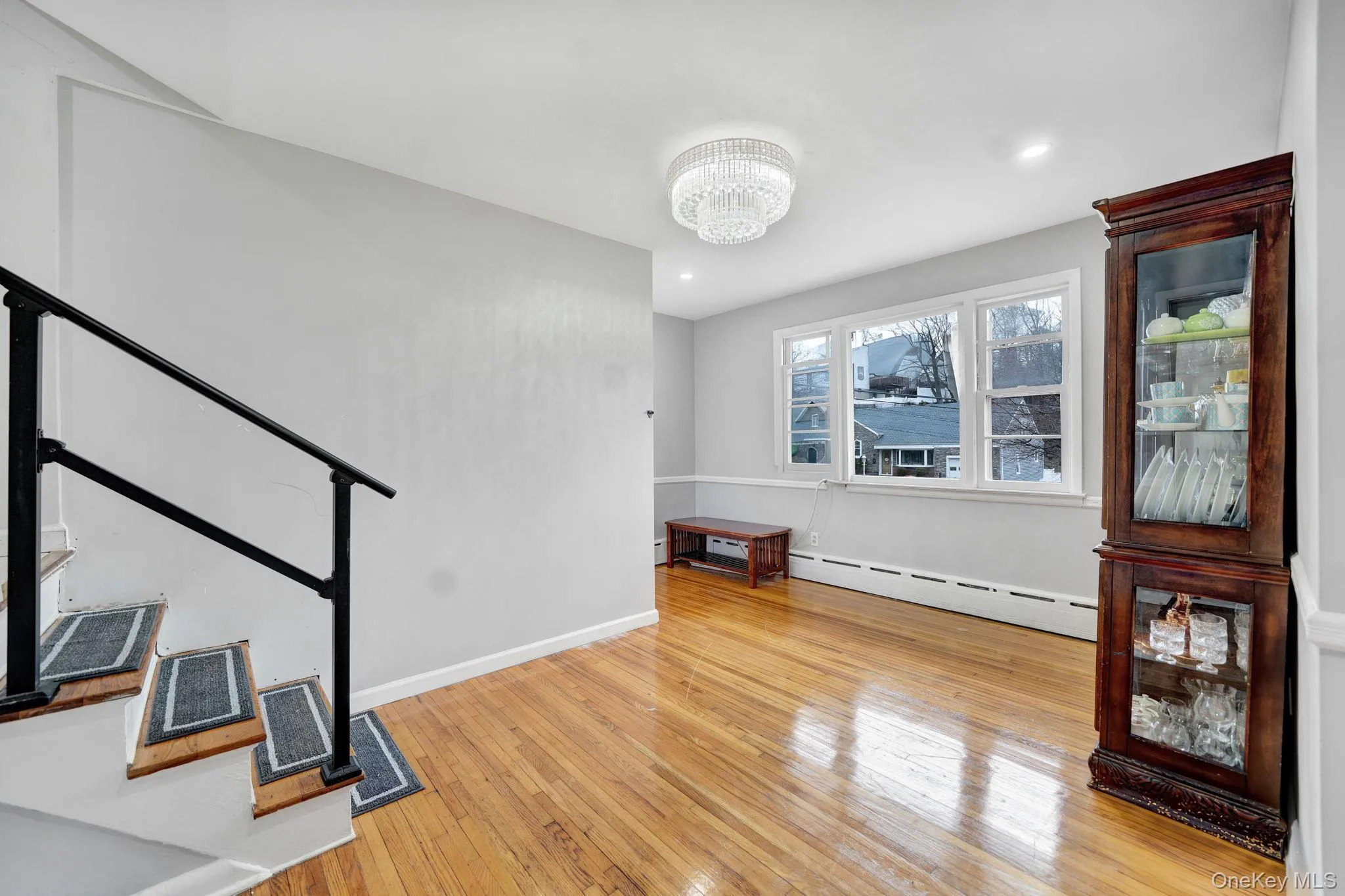 9 Valley View Drive, Yonkers, NY, 4 Bedrooms Bedrooms, 8 Rooms Rooms,3 BathroomsBathrooms,Residential,For Rent,Valley View,0,1006178 9 Valley View Drive, Yonkers, NY, 4 Bedrooms Bedrooms, 8 Rooms Rooms,3 BathroomsBathrooms,Residential,For Rent,Valley View,0,1006178