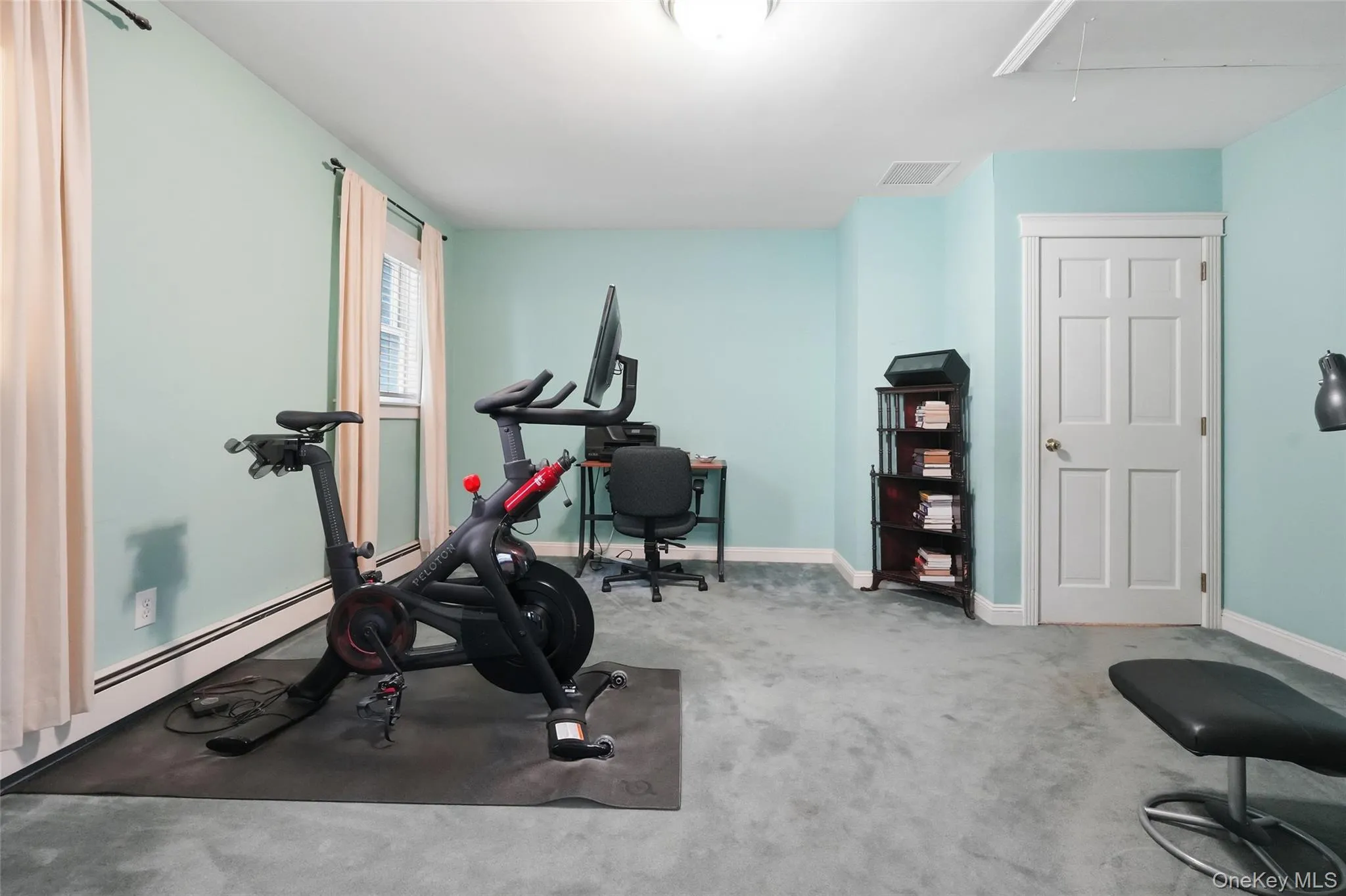 2595 Yorktown Street, Hempstead, NY, 3 Bedrooms Bedrooms, 8 Rooms Rooms,2 BathroomsBathrooms,Residential,For Rent,Yorktown,0,1006190 2595 Yorktown Street, Hempstead, NY, 3 Bedrooms Bedrooms, 8 Rooms Rooms,2 BathroomsBathrooms,Residential,For Rent,Yorktown,0,1006190