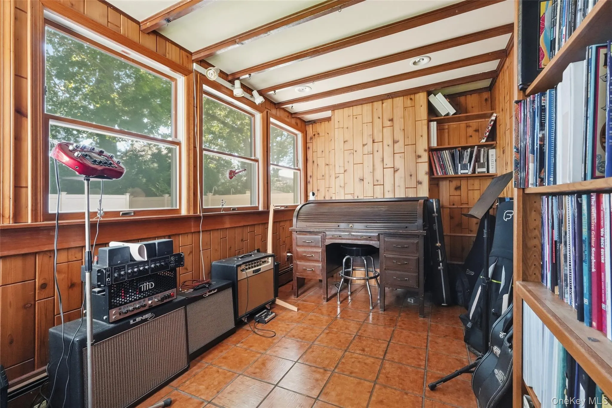 2595 Yorktown Street, Hempstead, NY, 3 Bedrooms Bedrooms, 8 Rooms Rooms,2 BathroomsBathrooms,Residential,For Rent,Yorktown,0,1006190 2595 Yorktown Street, Hempstead, NY, 3 Bedrooms Bedrooms, 8 Rooms Rooms,2 BathroomsBathrooms,Residential,For Rent,Yorktown,0,1006190