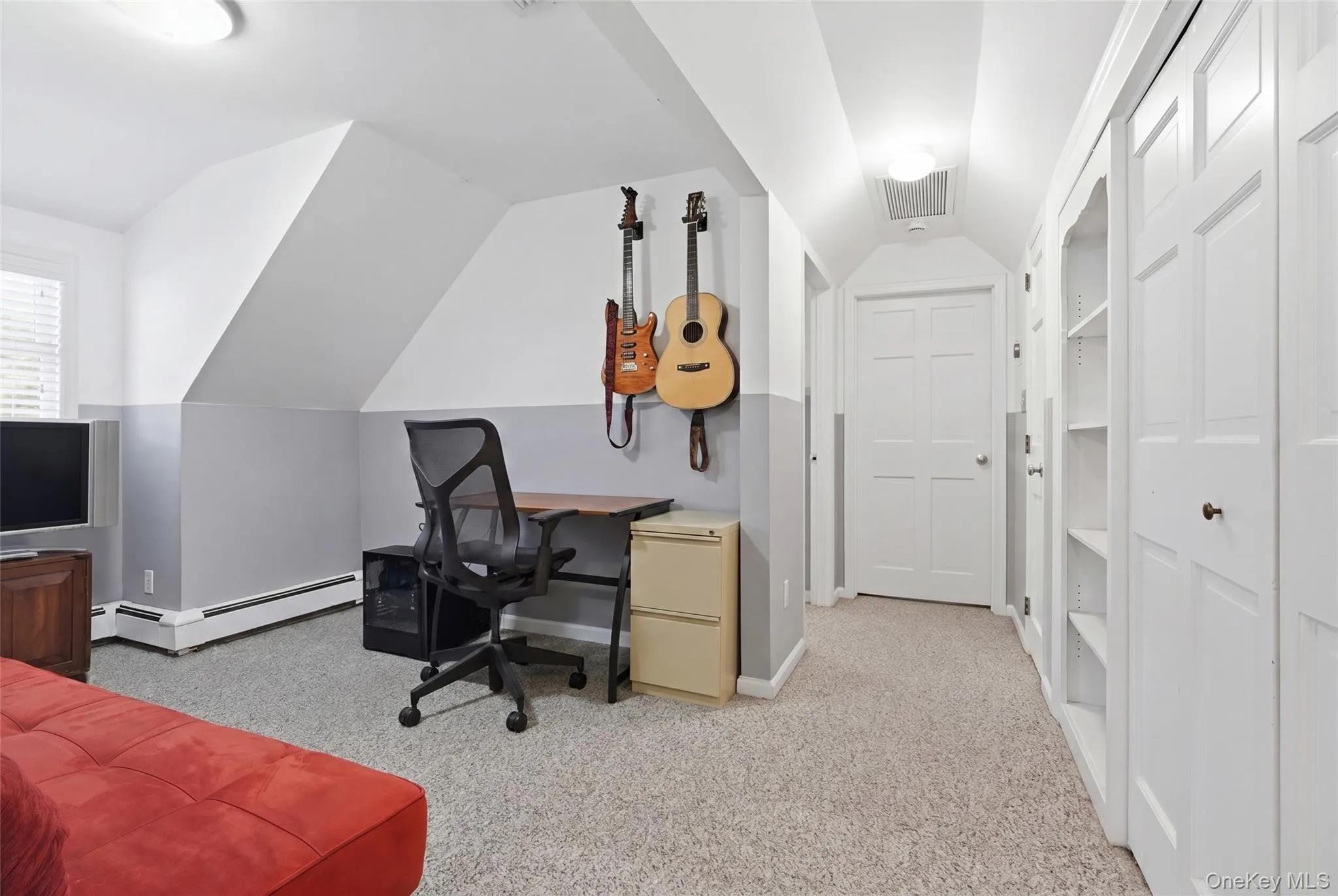 2595 Yorktown Street, Hempstead, NY, 3 Bedrooms Bedrooms, 8 Rooms Rooms,2 BathroomsBathrooms,Residential,For Rent,Yorktown,0,1006190 2595 Yorktown Street, Hempstead, NY, 3 Bedrooms Bedrooms, 8 Rooms Rooms,2 BathroomsBathrooms,Residential,For Rent,Yorktown,0,1006190