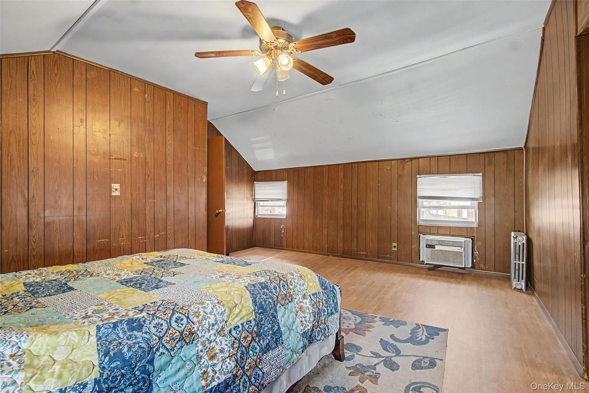 1608 Merry Avenue, New York, NY, 2 Bedrooms Bedrooms, 5 Rooms Rooms,1 BathroomBathrooms,Residential,For Rent,Merry,0,1006195 1608 Merry Avenue, New York, NY, 2 Bedrooms Bedrooms, 5 Rooms Rooms,1 BathroomBathrooms,Residential,For Rent,Merry,0,1006195