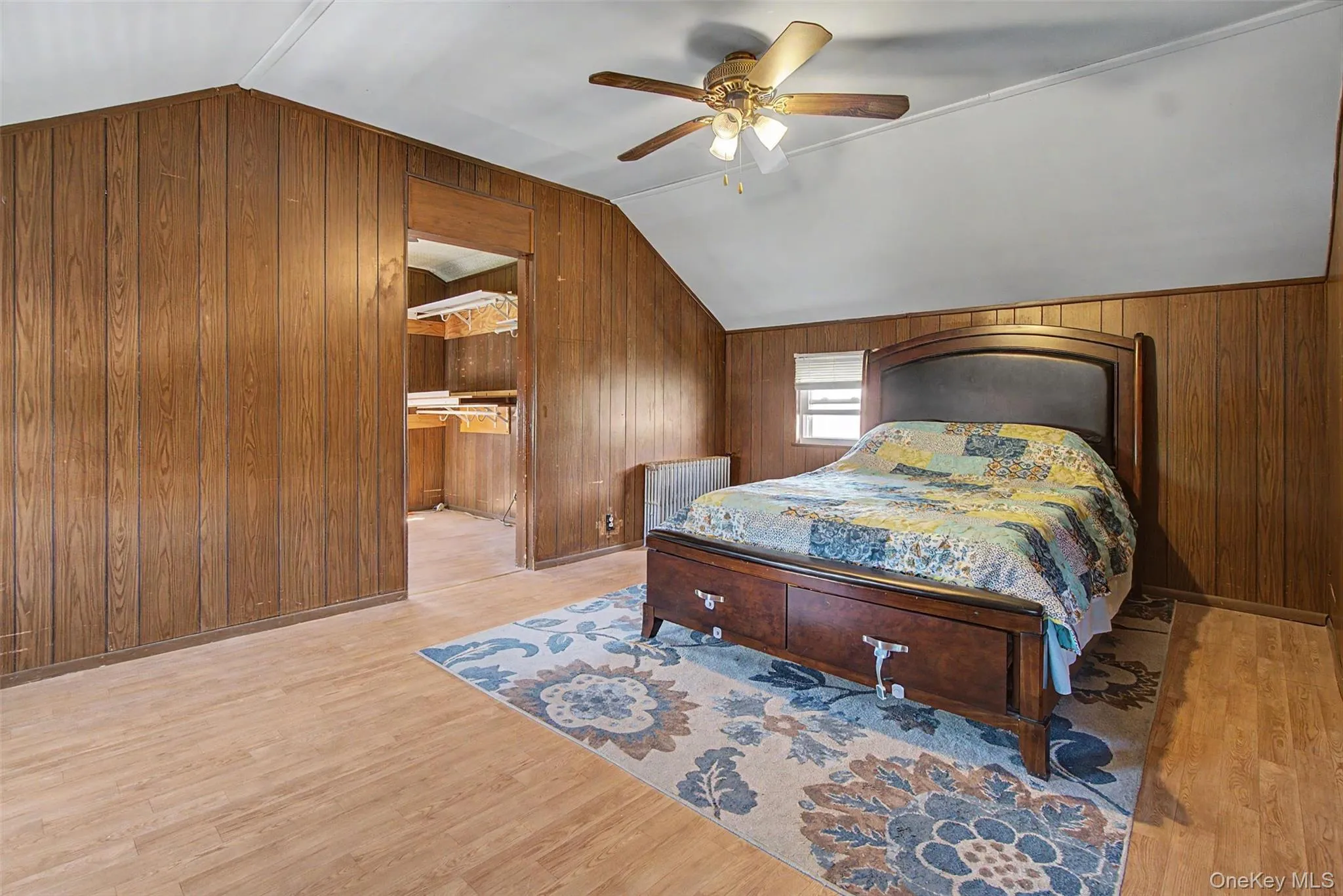 1608 Merry Avenue, New York, NY, 2 Bedrooms Bedrooms, 5 Rooms Rooms,1 BathroomBathrooms,Residential,For Rent,Merry,0,1006195 1608 Merry Avenue, New York, NY, 2 Bedrooms Bedrooms, 5 Rooms Rooms,1 BathroomBathrooms,Residential,For Rent,Merry,0,1006195