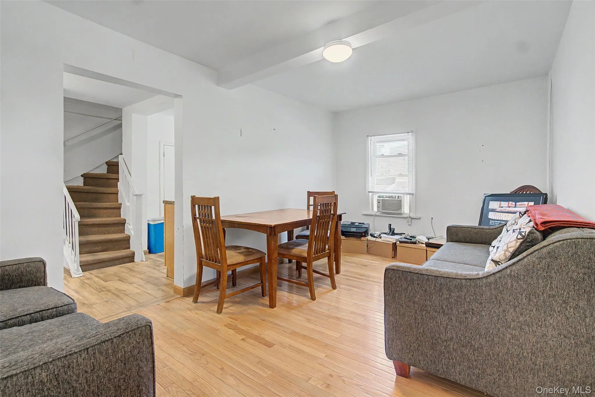 1608 Merry Avenue, New York, NY, 2 Bedrooms Bedrooms, 5 Rooms Rooms,1 BathroomBathrooms,Residential,For Rent,Merry,0,1006195 1608 Merry Avenue, New York, NY, 2 Bedrooms Bedrooms, 5 Rooms Rooms,1 BathroomBathrooms,Residential,For Rent,Merry,0,1006195