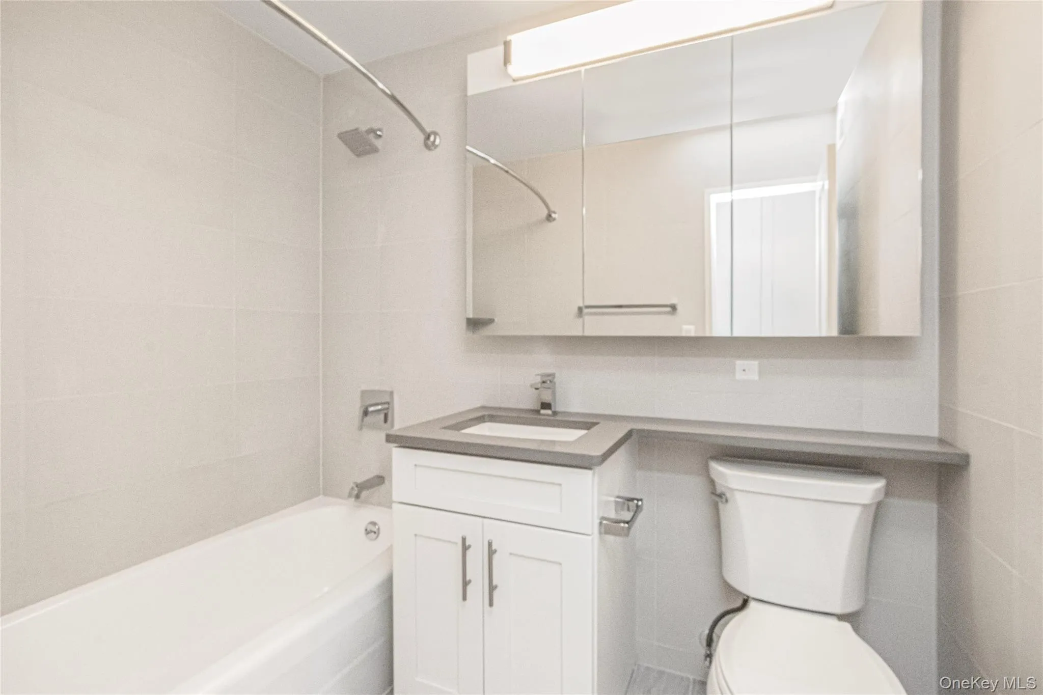 3333 Henry Hudson Parkway, New York, NY, 1 Bedroom Bedrooms, 4 Rooms Rooms,1 BathroomBathrooms,Residential,For Rent,Henry Hudson,0,1006197 3333 Henry Hudson Parkway, New York, NY, 1 Bedroom Bedrooms, 4 Rooms Rooms,1 BathroomBathrooms,Residential,For Rent,Henry Hudson,0,1006197