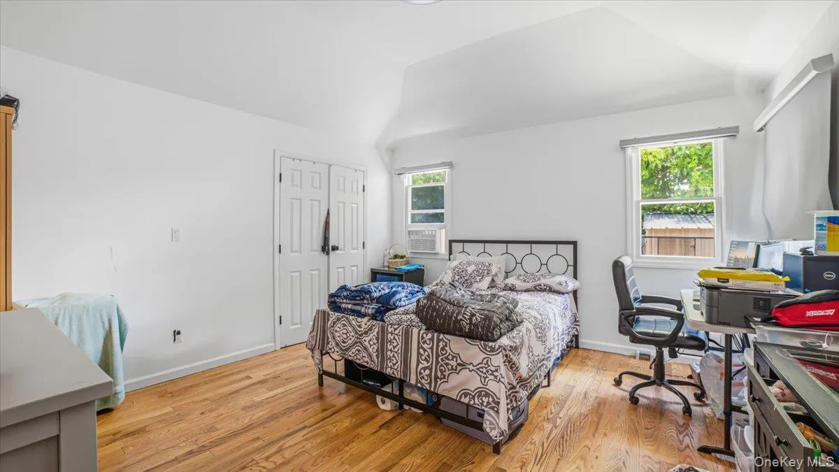 3093 Royal Avenue, Hempstead, NY, 2 Bedrooms Bedrooms, 5 Rooms Rooms,1 BathroomBathrooms,Residential,For Rent,Royal,0,1006198 3093 Royal Avenue, Hempstead, NY, 2 Bedrooms Bedrooms, 5 Rooms Rooms,1 BathroomBathrooms,Residential,For Rent,Royal,0,1006198