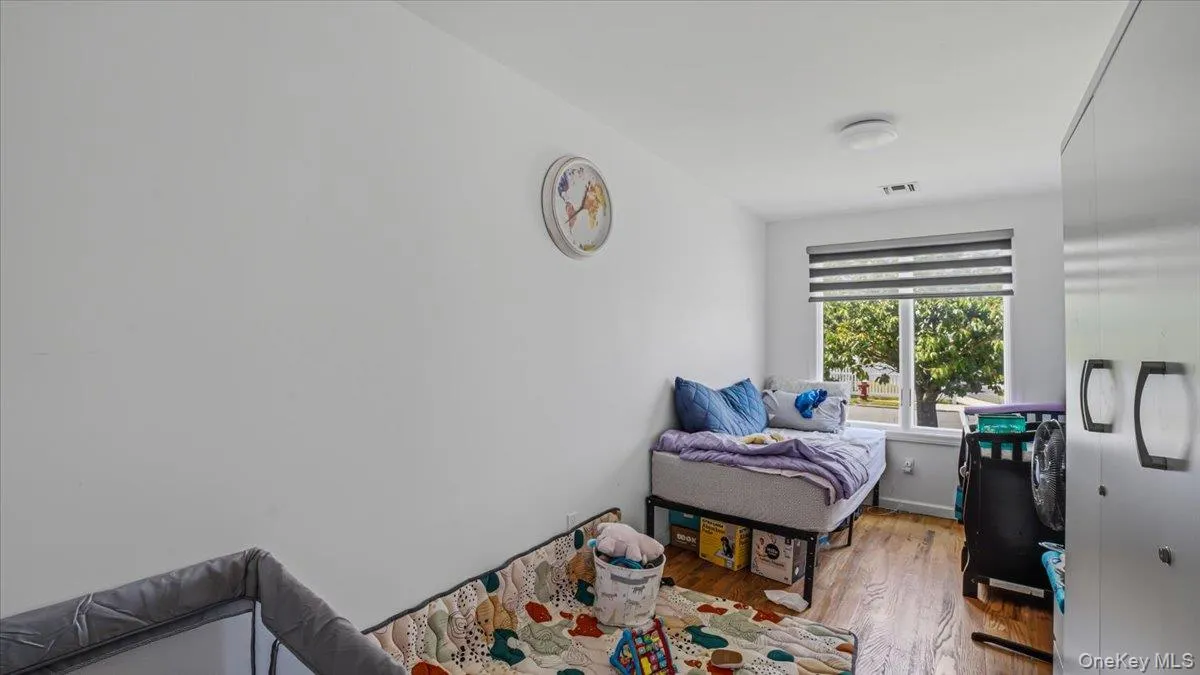 3093 Royal Avenue, Hempstead, NY, 2 Bedrooms Bedrooms, 5 Rooms Rooms,1 BathroomBathrooms,Residential,For Rent,Royal,0,1006198 3093 Royal Avenue, Hempstead, NY, 2 Bedrooms Bedrooms, 5 Rooms Rooms,1 BathroomBathrooms,Residential,For Rent,Royal,0,1006198