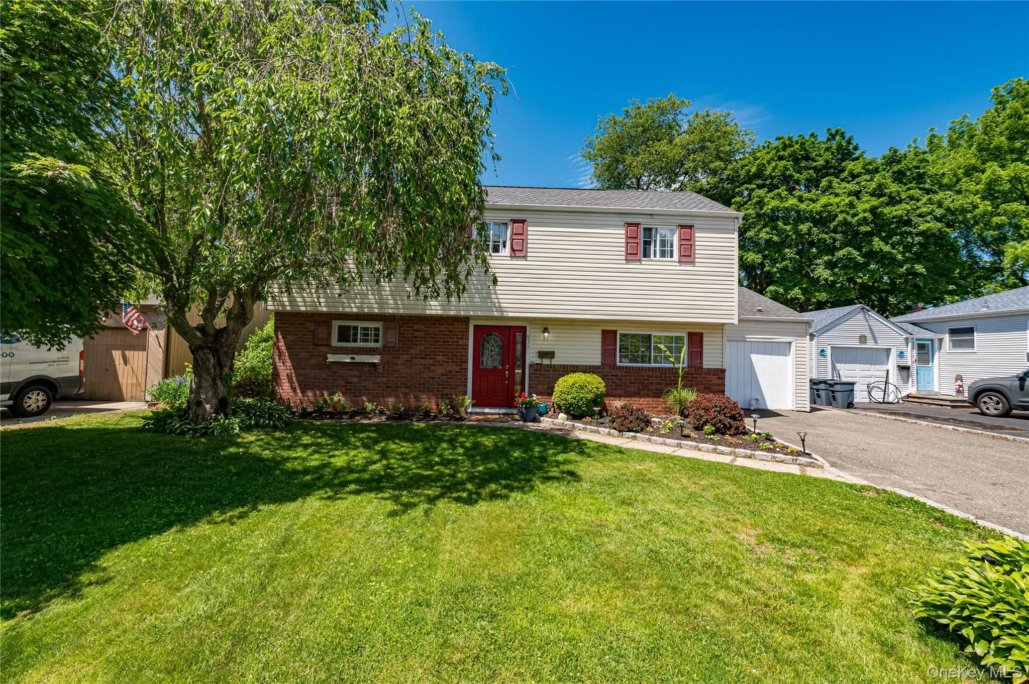 533 5th Street, Huntington, NY, 4 Bedrooms Bedrooms, 9 Rooms Rooms,2 BathroomsBathrooms,Residential,For Rent,5th,0,1006203 533 5th Street, Huntington, NY, 4 Bedrooms Bedrooms, 9 Rooms Rooms,2 BathroomsBathrooms,Residential,For Rent,5th,0,1006203