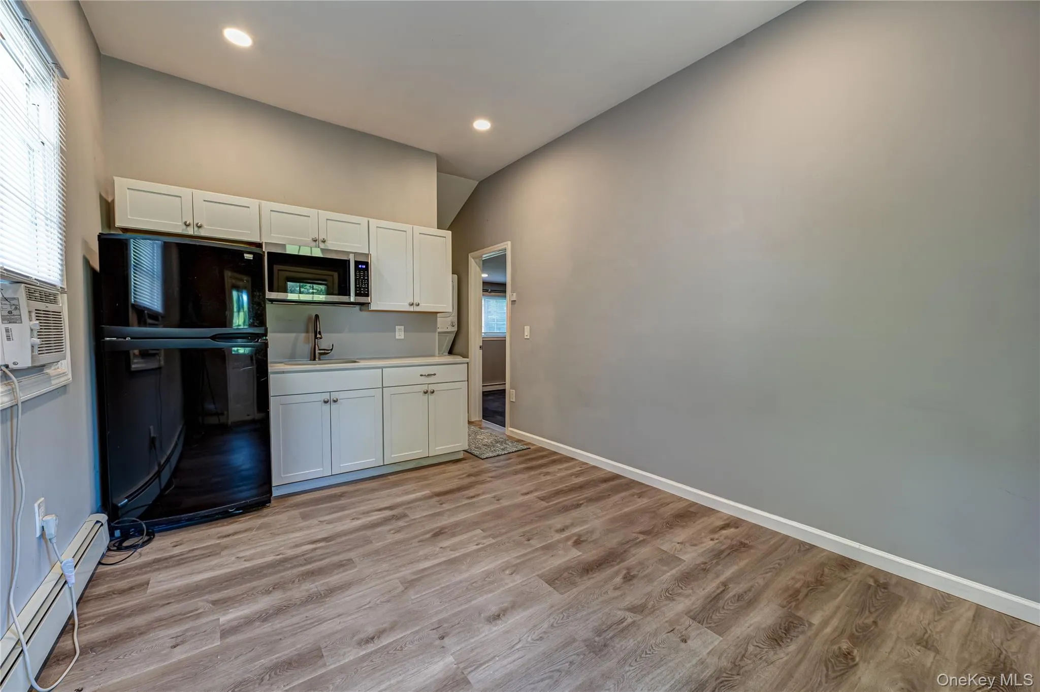 533 5th Street, Huntington, NY, 4 Bedrooms Bedrooms, 9 Rooms Rooms,2 BathroomsBathrooms,Residential,For Rent,5th,0,1006203 533 5th Street, Huntington, NY, 4 Bedrooms Bedrooms, 9 Rooms Rooms,2 BathroomsBathrooms,Residential,For Rent,5th,0,1006203