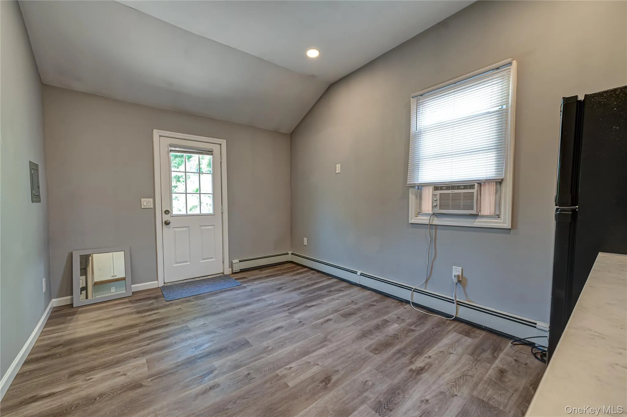 533 5th Street, Huntington, NY, 4 Bedrooms Bedrooms, 9 Rooms Rooms,2 BathroomsBathrooms,Residential,For Rent,5th,0,1006203 533 5th Street, Huntington, NY, 4 Bedrooms Bedrooms, 9 Rooms Rooms,2 BathroomsBathrooms,Residential,For Rent,5th,0,1006203