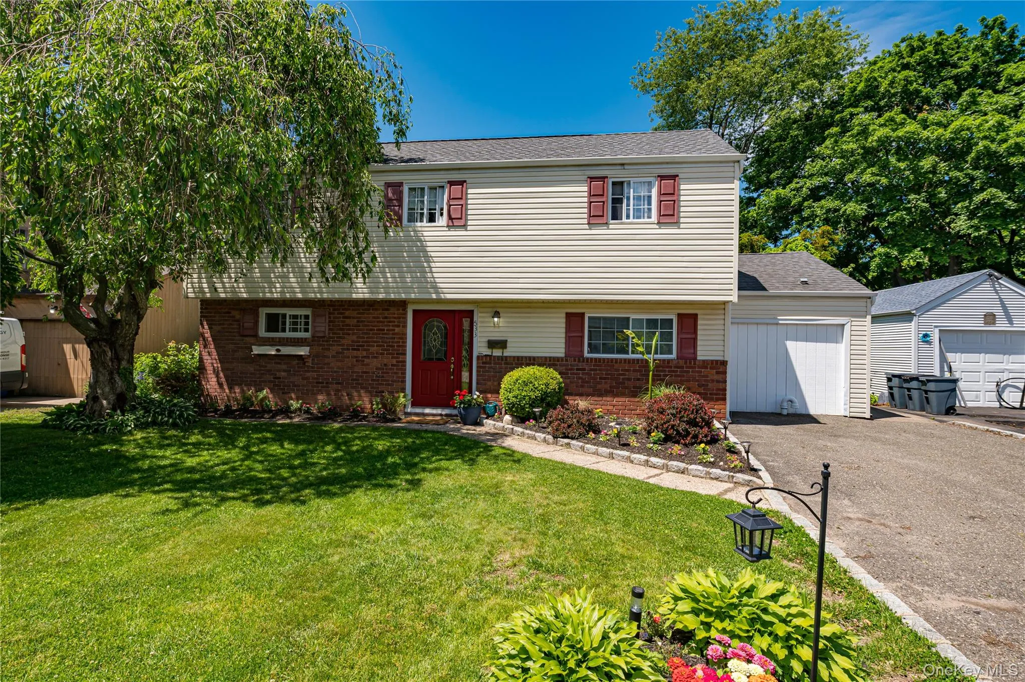 533 5th Street, Huntington, NY, 4 Bedrooms Bedrooms, 9 Rooms Rooms,2 BathroomsBathrooms,Residential,For Rent,5th,0,1006203 533 5th Street, Huntington, NY, 4 Bedrooms Bedrooms, 9 Rooms Rooms,2 BathroomsBathrooms,Residential,For Rent,5th,0,1006203