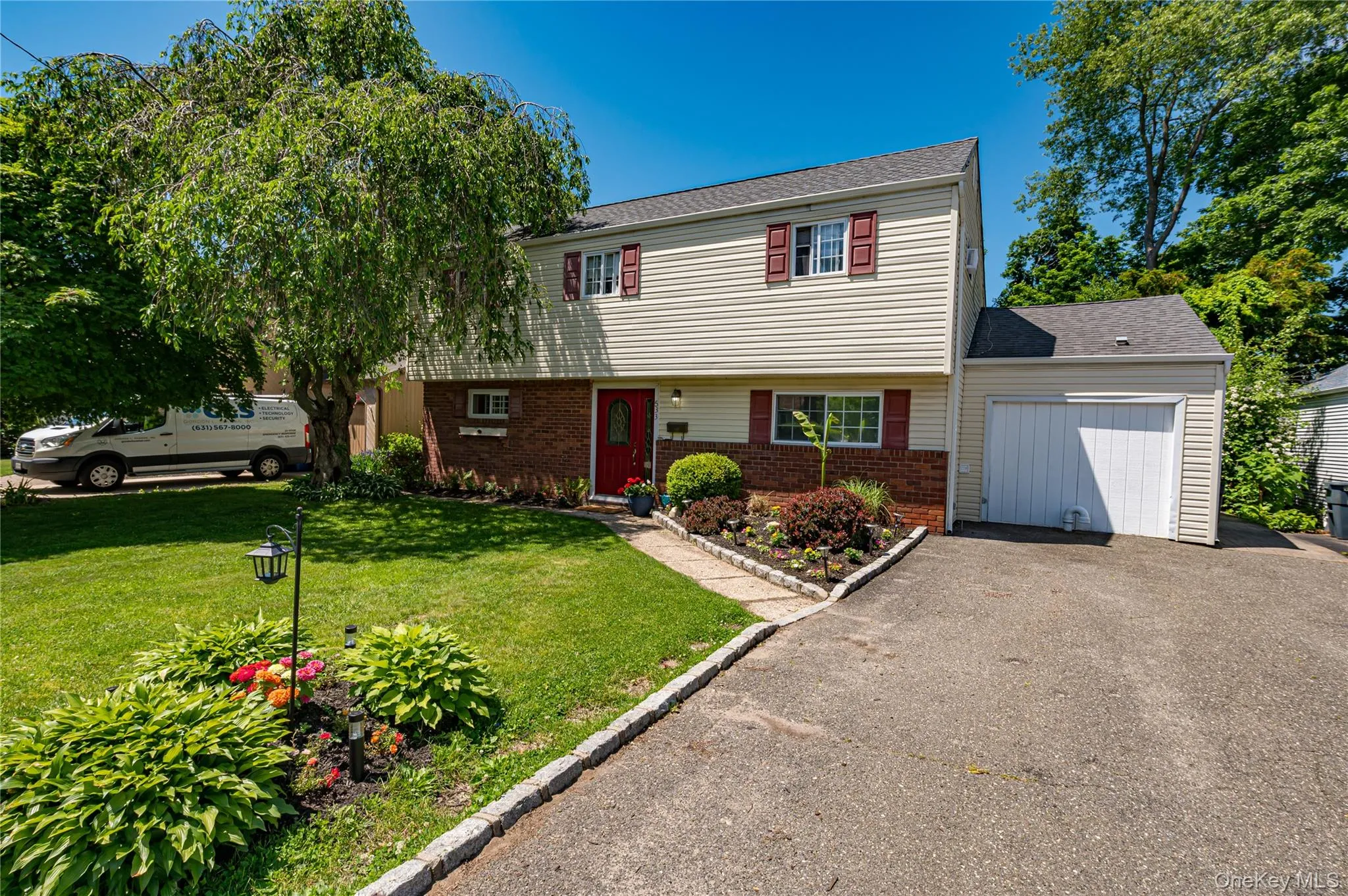 533 5th Street, Huntington, NY, 4 Bedrooms Bedrooms, 9 Rooms Rooms,2 BathroomsBathrooms,Residential,For Rent,5th,0,1006203 533 5th Street, Huntington, NY, 4 Bedrooms Bedrooms, 9 Rooms Rooms,2 BathroomsBathrooms,Residential,For Rent,5th,0,1006203