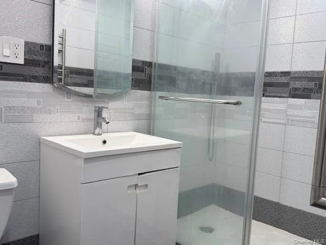 135-08 82nd Avenue, New York, NY, 2 Bedrooms Bedrooms, 4 Rooms Rooms,1 BathroomBathrooms,Residential,For Rent,82nd,0,1006205 135-08 82nd Avenue, New York, NY, 2 Bedrooms Bedrooms, 4 Rooms Rooms,1 BathroomBathrooms,Residential,For Rent,82nd,0,1006205